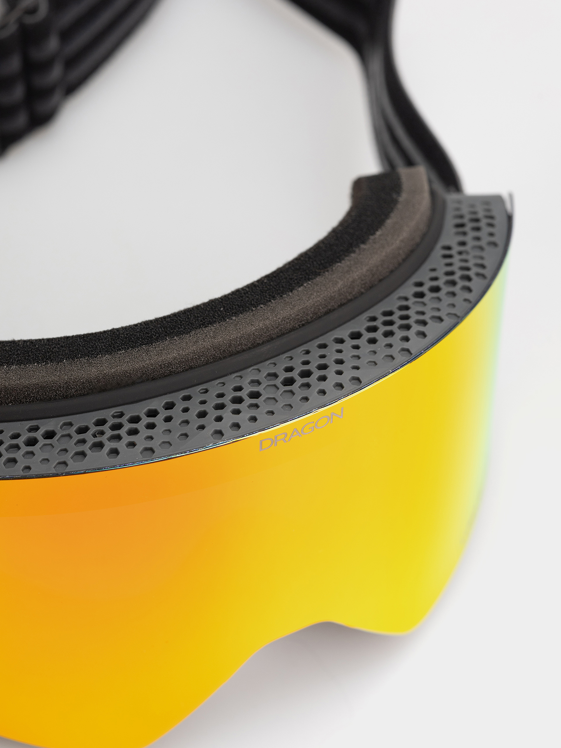 Сноуборд очила Dragon R1 OTG (polargrey/lumalens red ion+lumalens light rose)