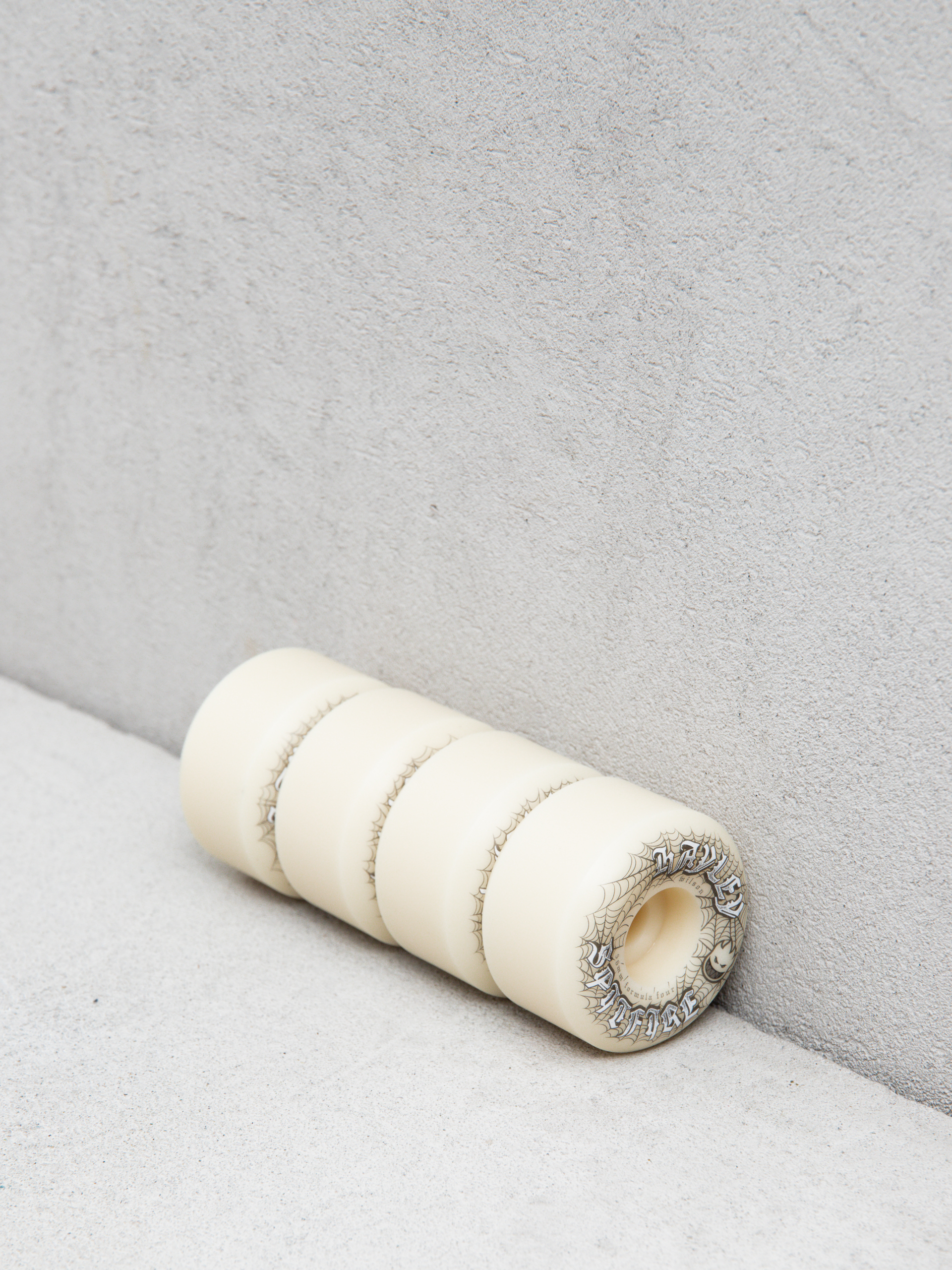 Колелца Spitfire F4 99D Hayley Wilson Webbed Conical Full (natural)