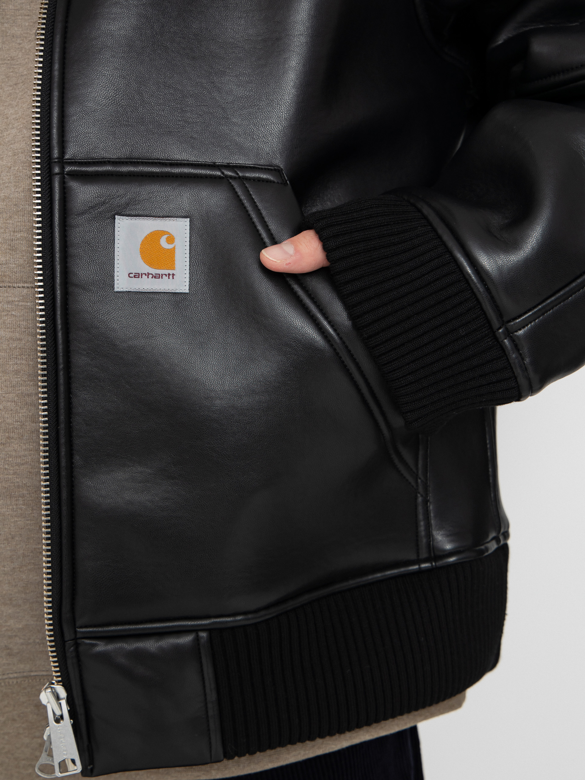 Яке Carhartt WIP Shepton (black/natural)