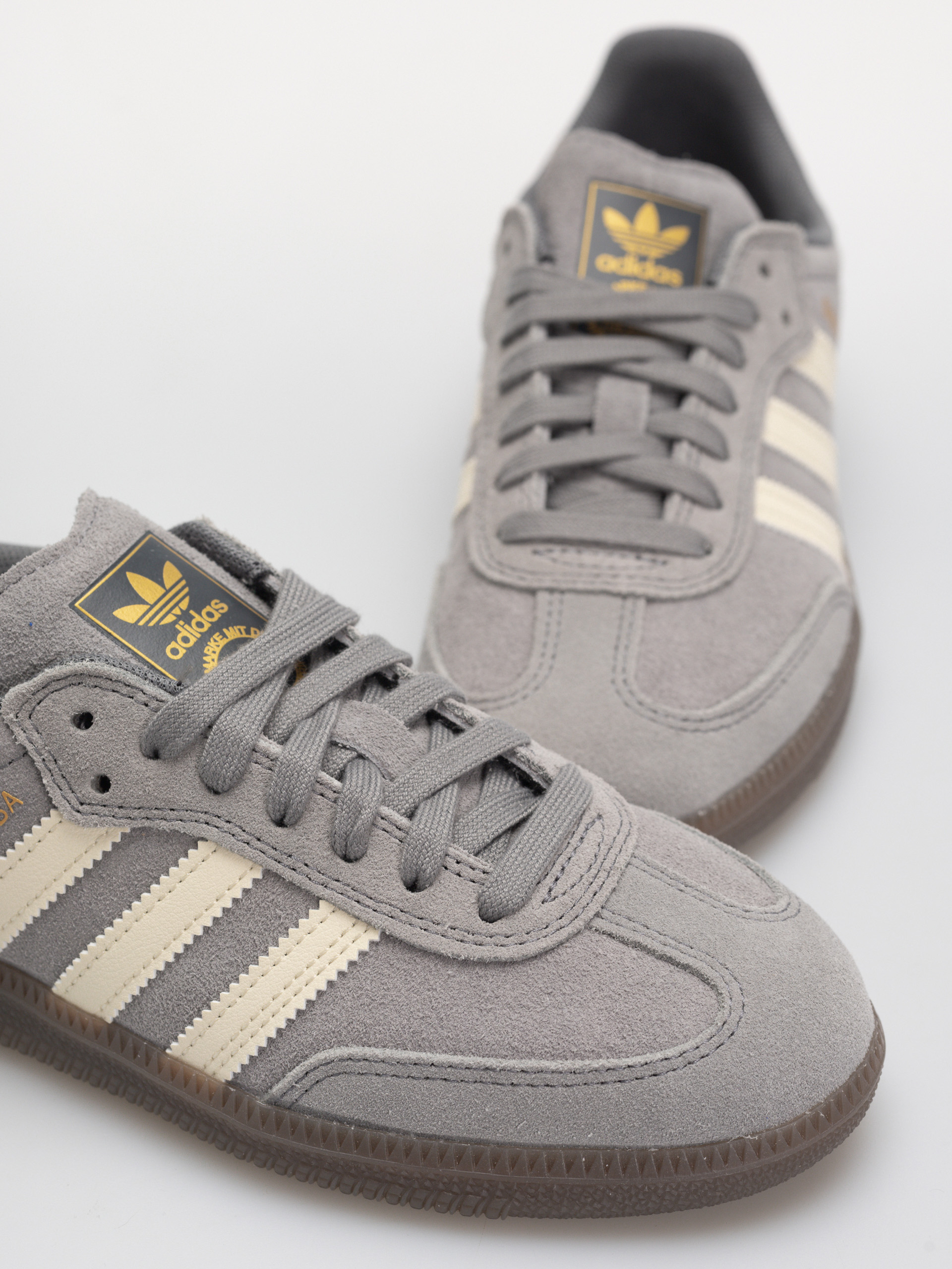 Обувки adidas Samba Adv (grefou/crewht/grethr)