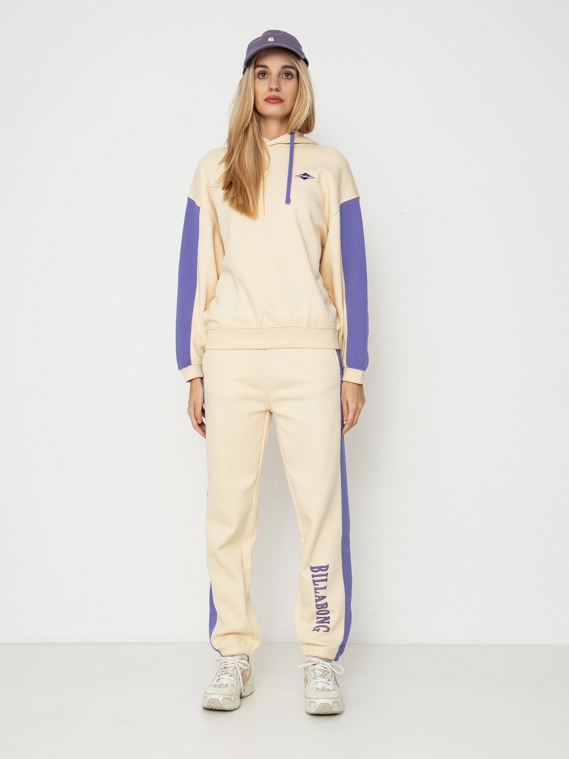 Панталони Billabong 73 Jogger Wmn