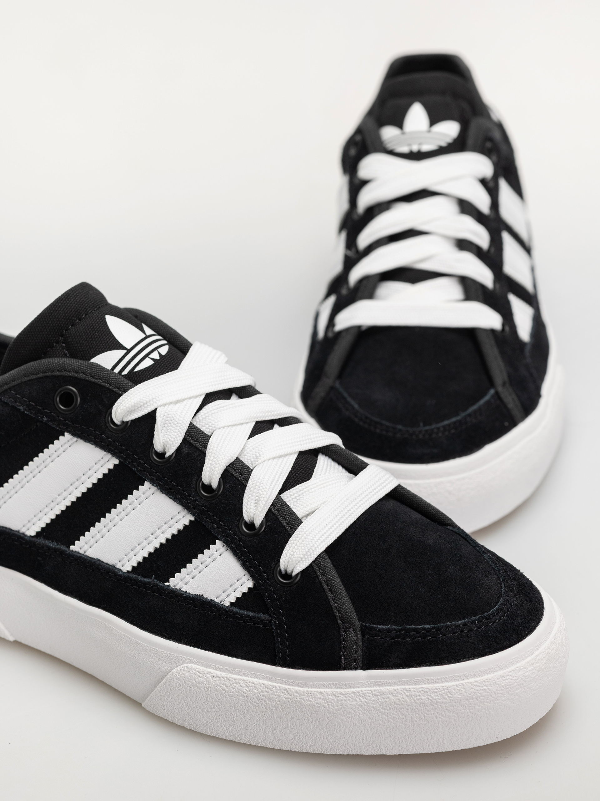 Обувки adidas Court Tns Premiere (cblack/ftwwht/blubir)