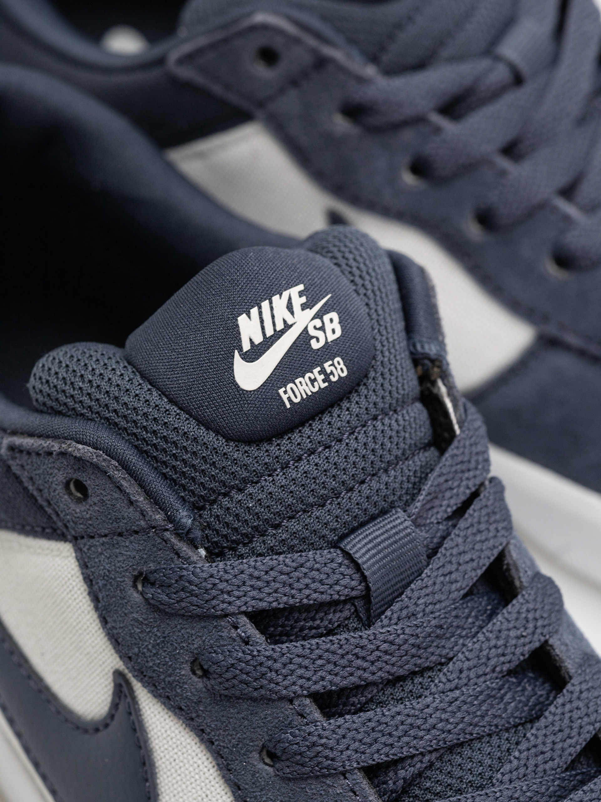 Обувки Nike SB Force 58 (lt armory blue/thunder blue photon dust)