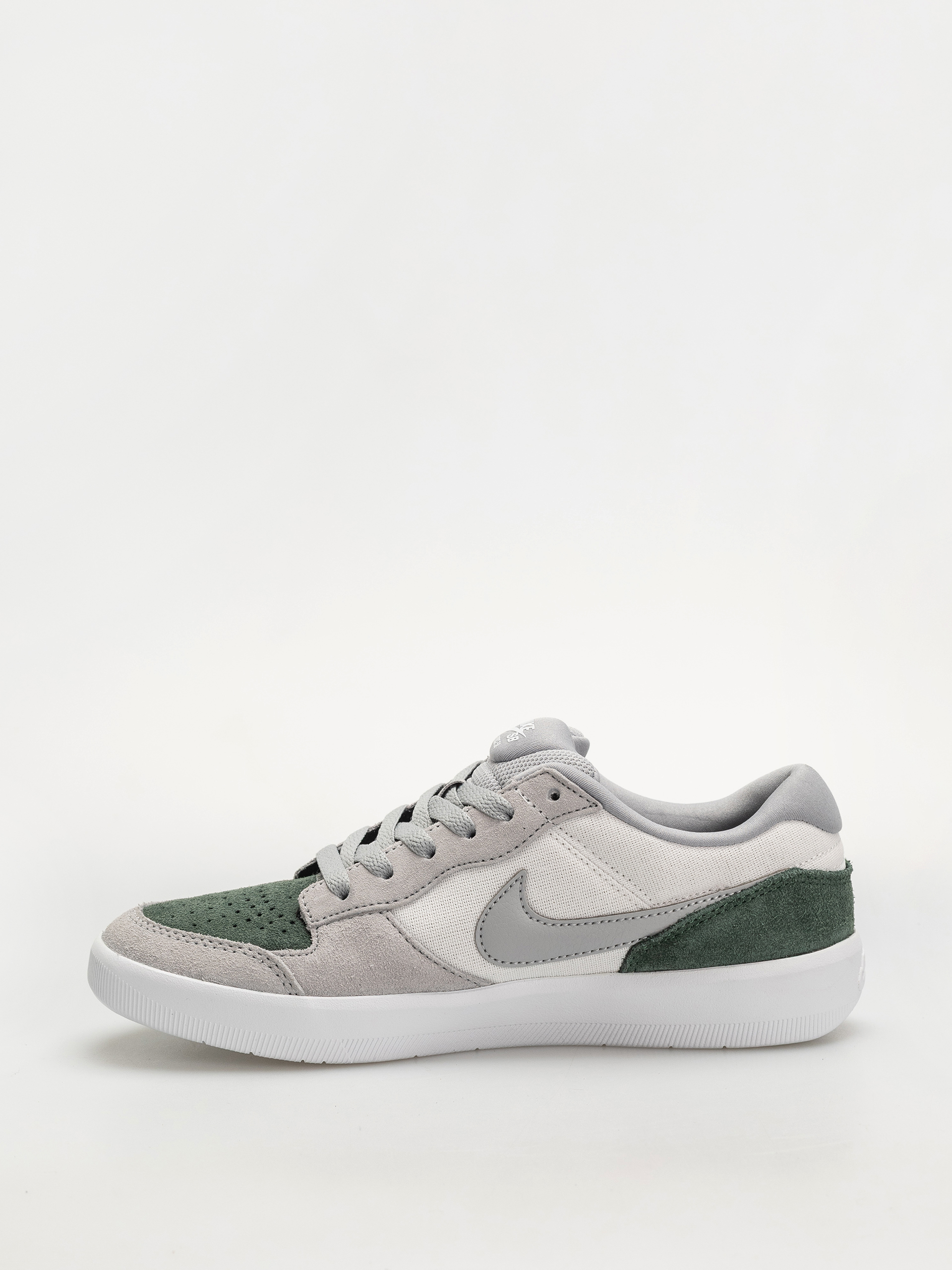 Обувки Nike SB Force 58 (white/flt silver fir white)