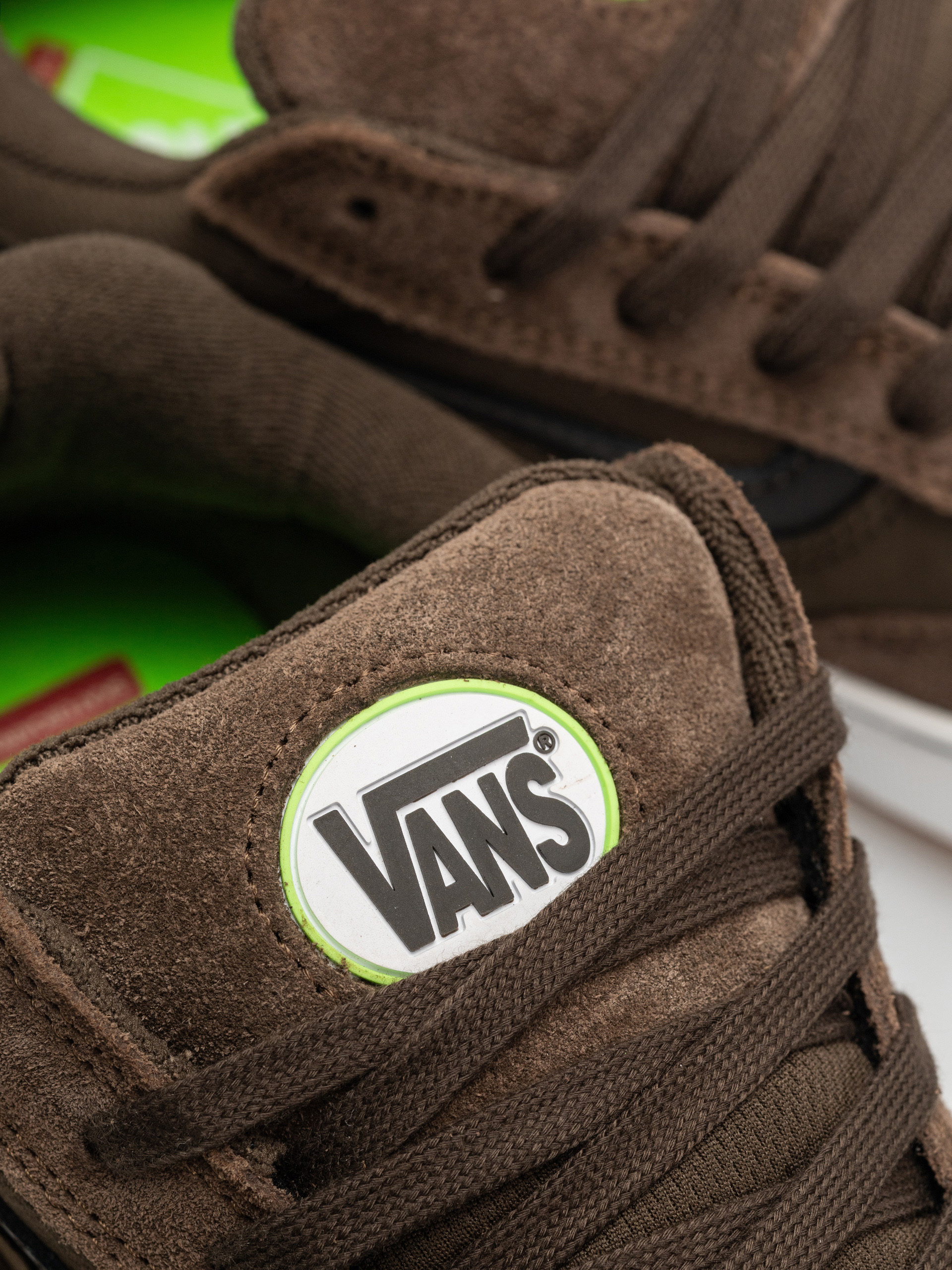 Обувки Vans Skate Estazzo (chocolate)