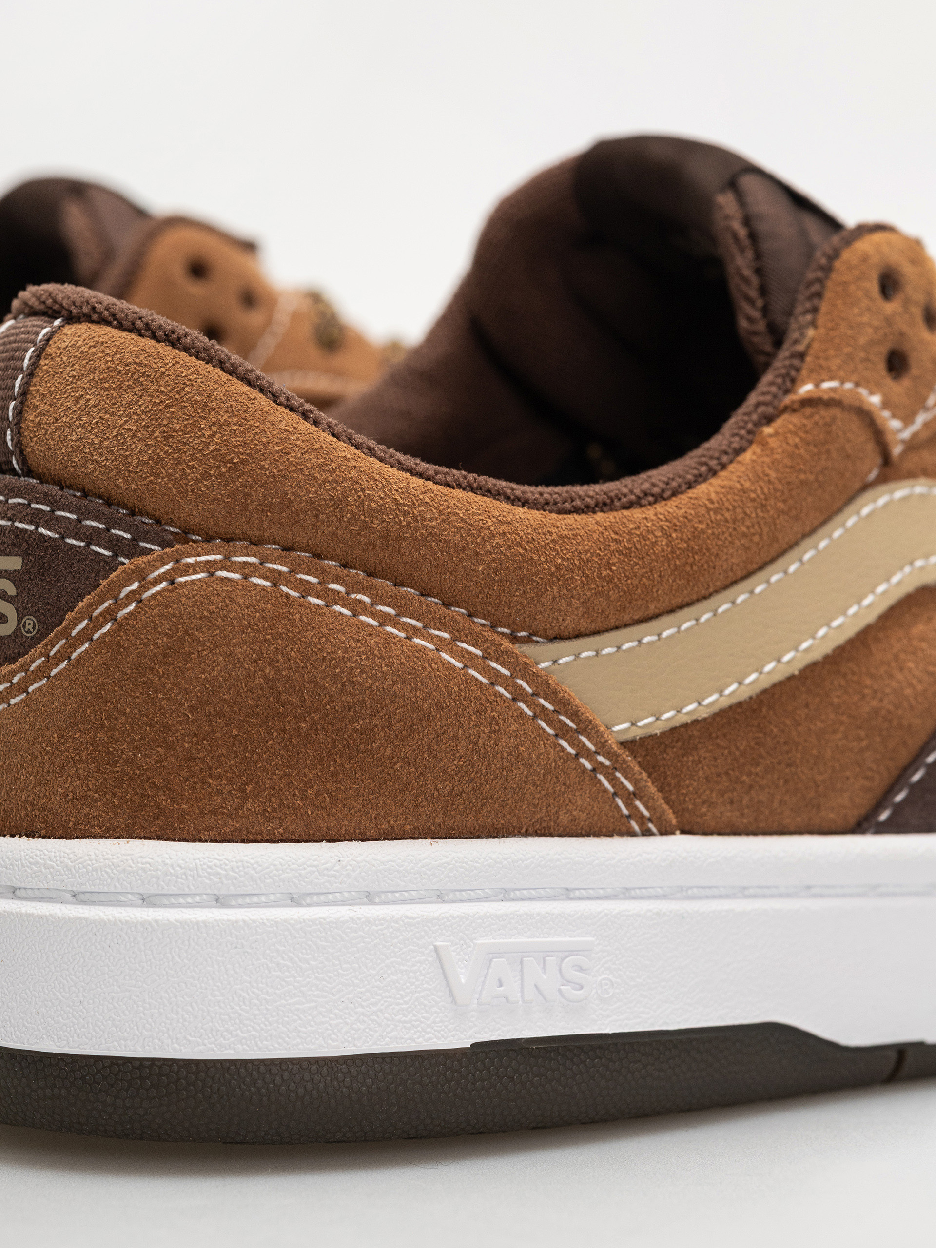 Обувки Vans Cruze 3.0 (chipmunk)