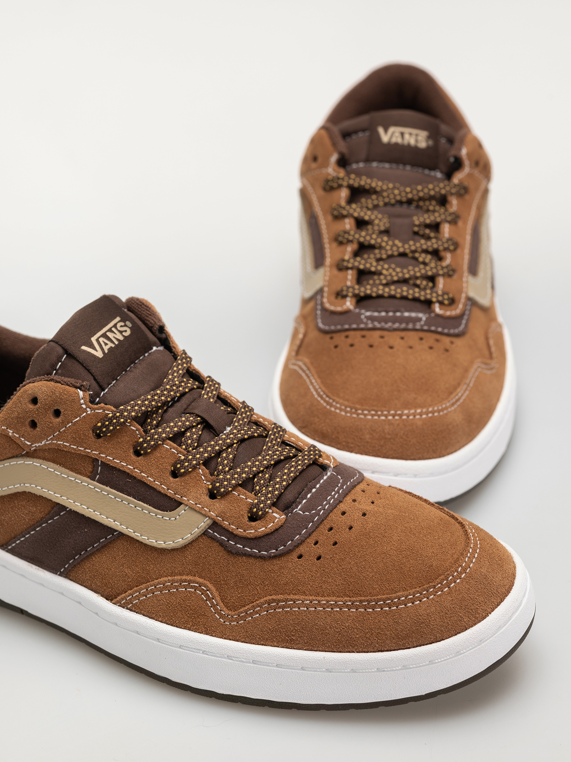 Обувки Vans Cruze 3.0 (chipmunk)