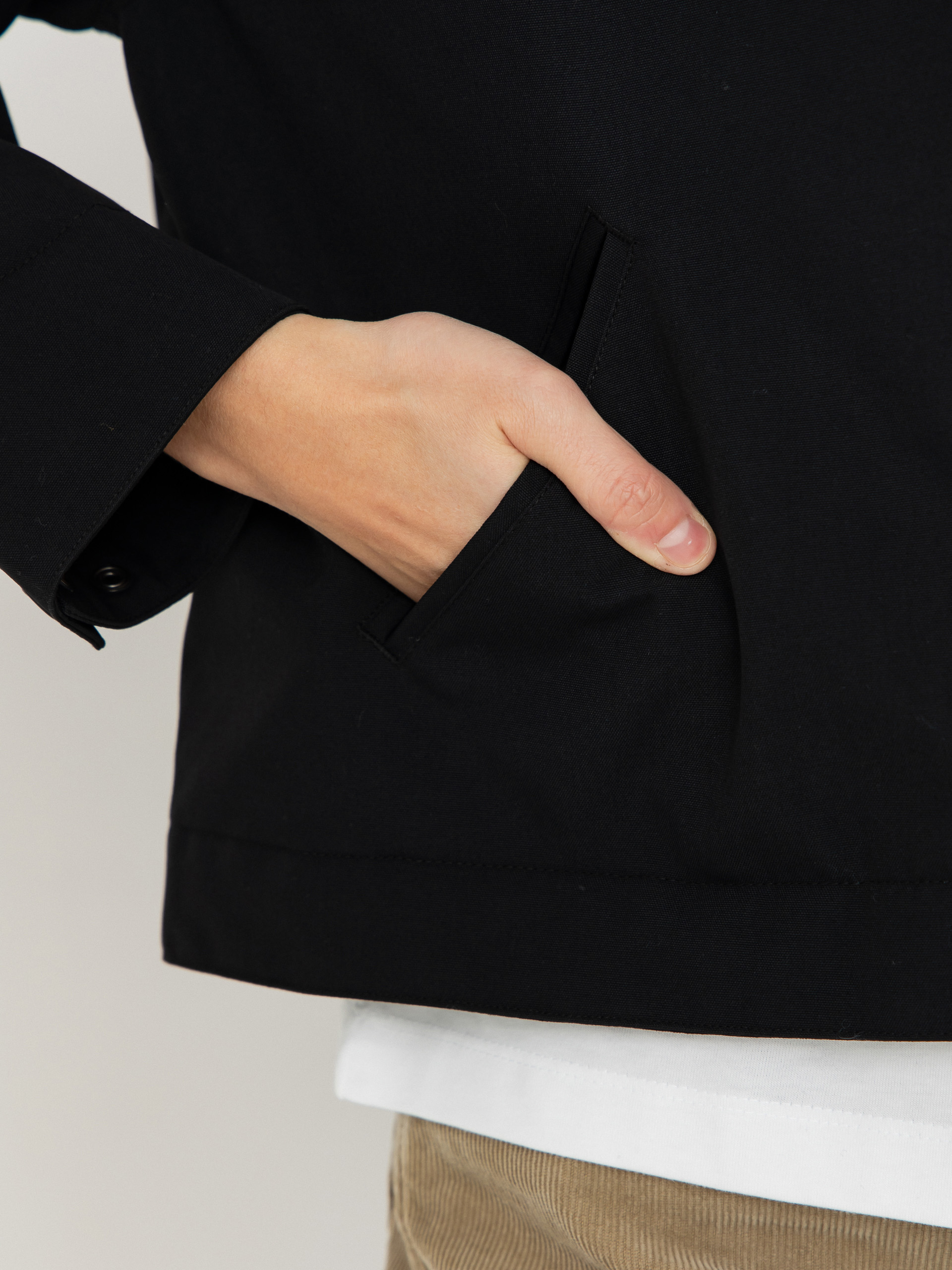 Яке Carhartt WIP Newkirk Wmn (black/wild dog print)