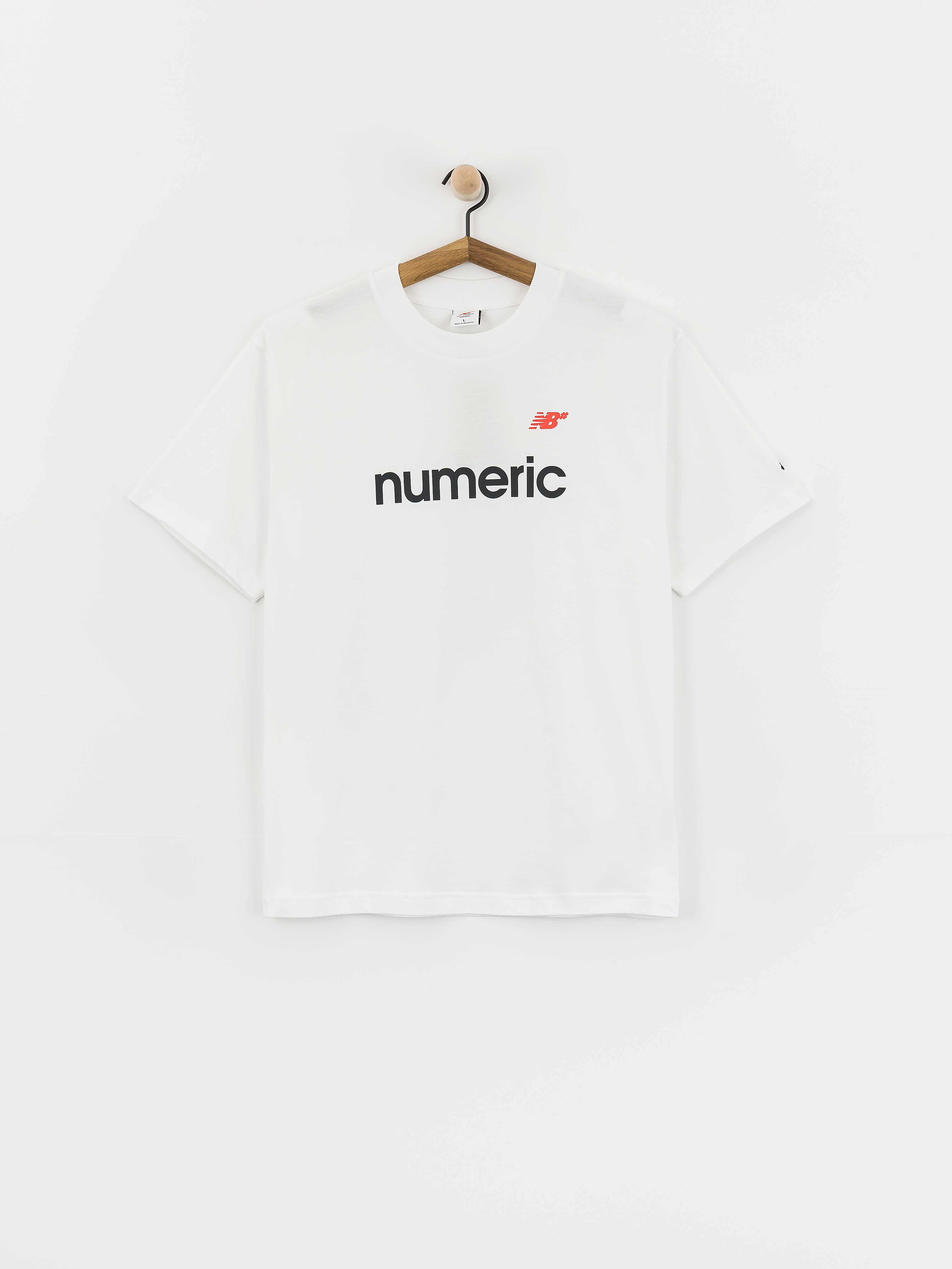 Тениска New Balance Numeric Linear Logo (white)