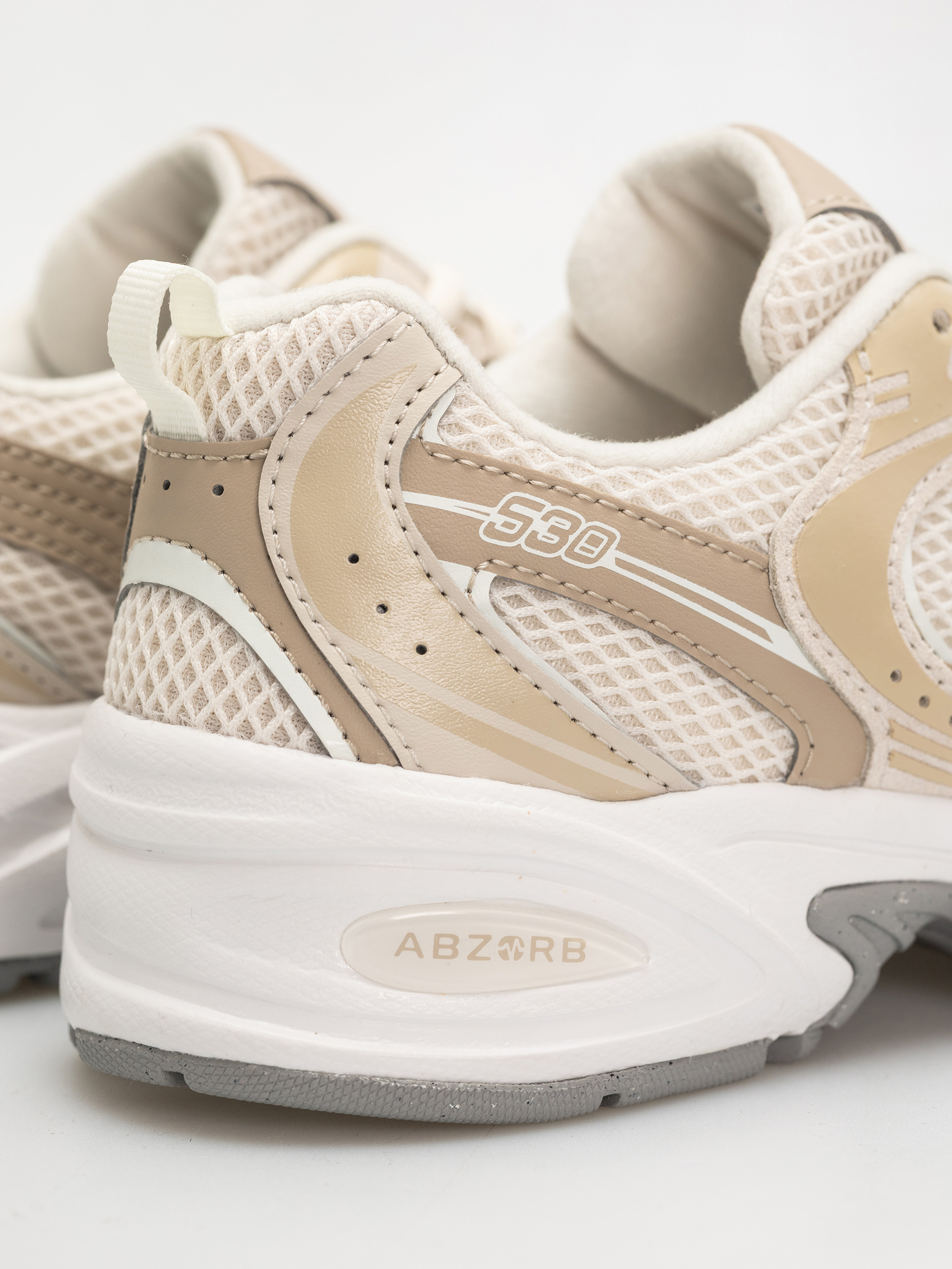 Обувки New Balance 530 JR (linen/stoneware)