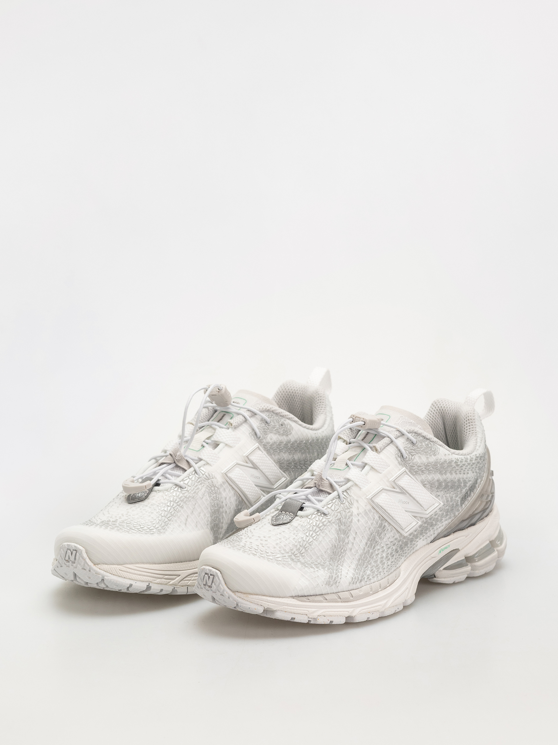 Обувки New Balance 1906 (103 white/silver metallic/deep end)