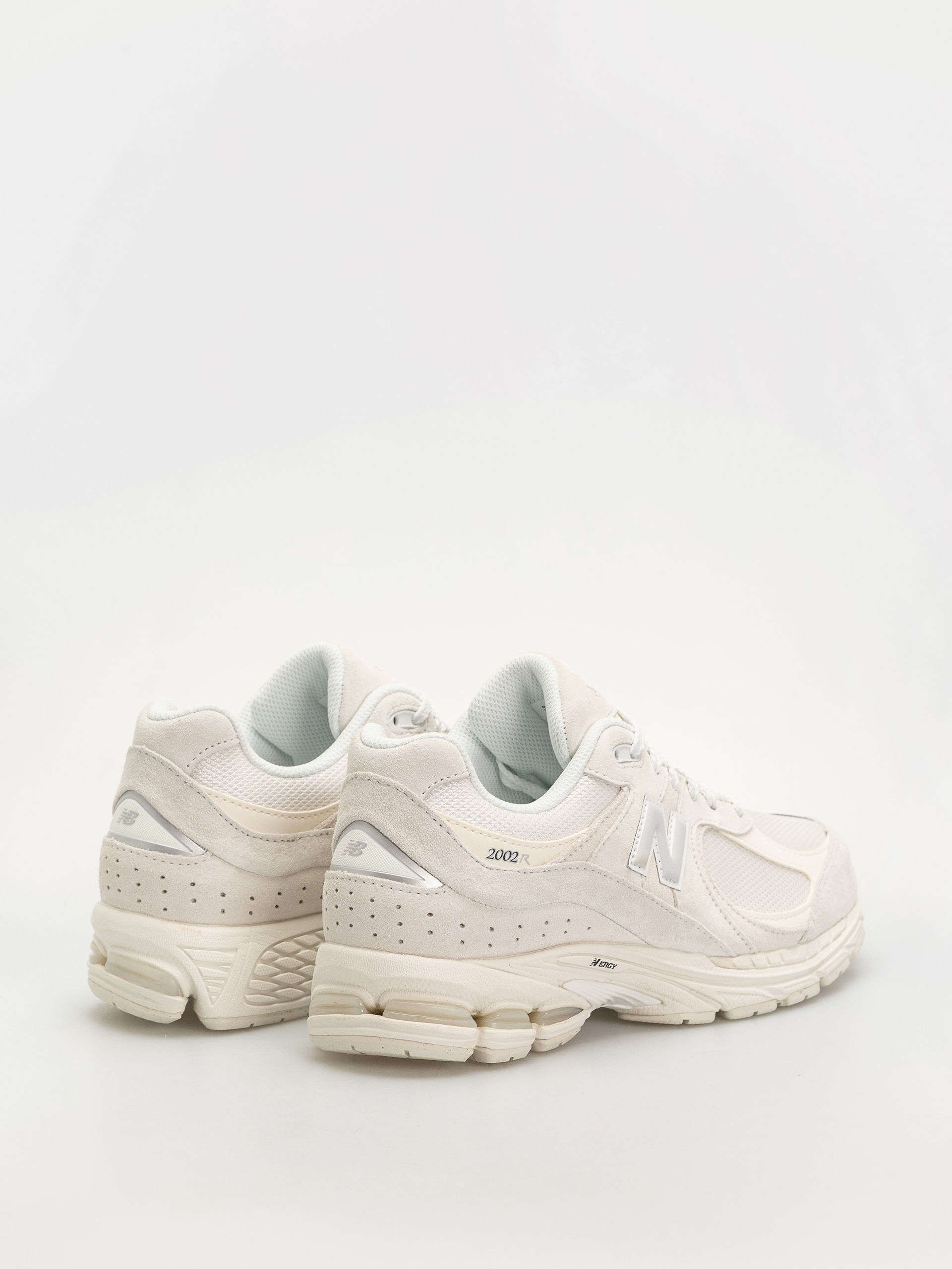 Обувки New Balance 2002 (sea salt/silver metallic)