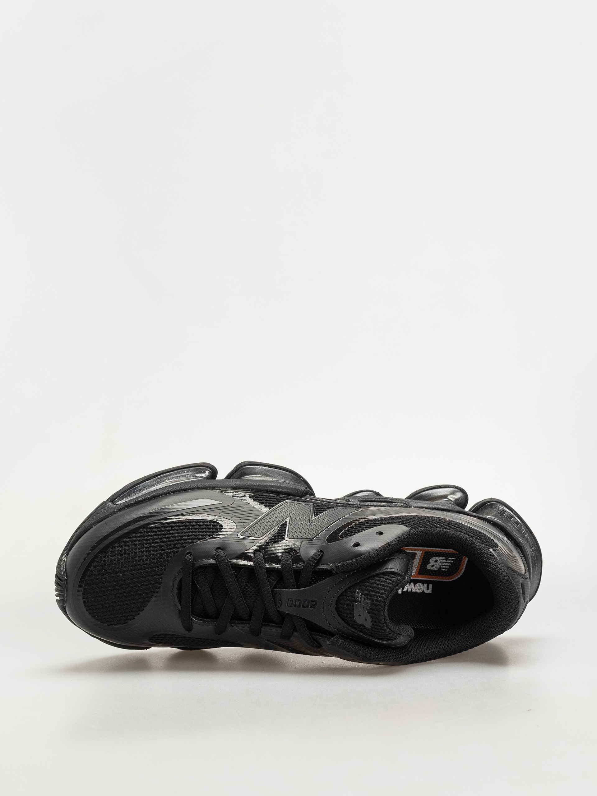 Обувки New Balance 2000 (black/black etb)