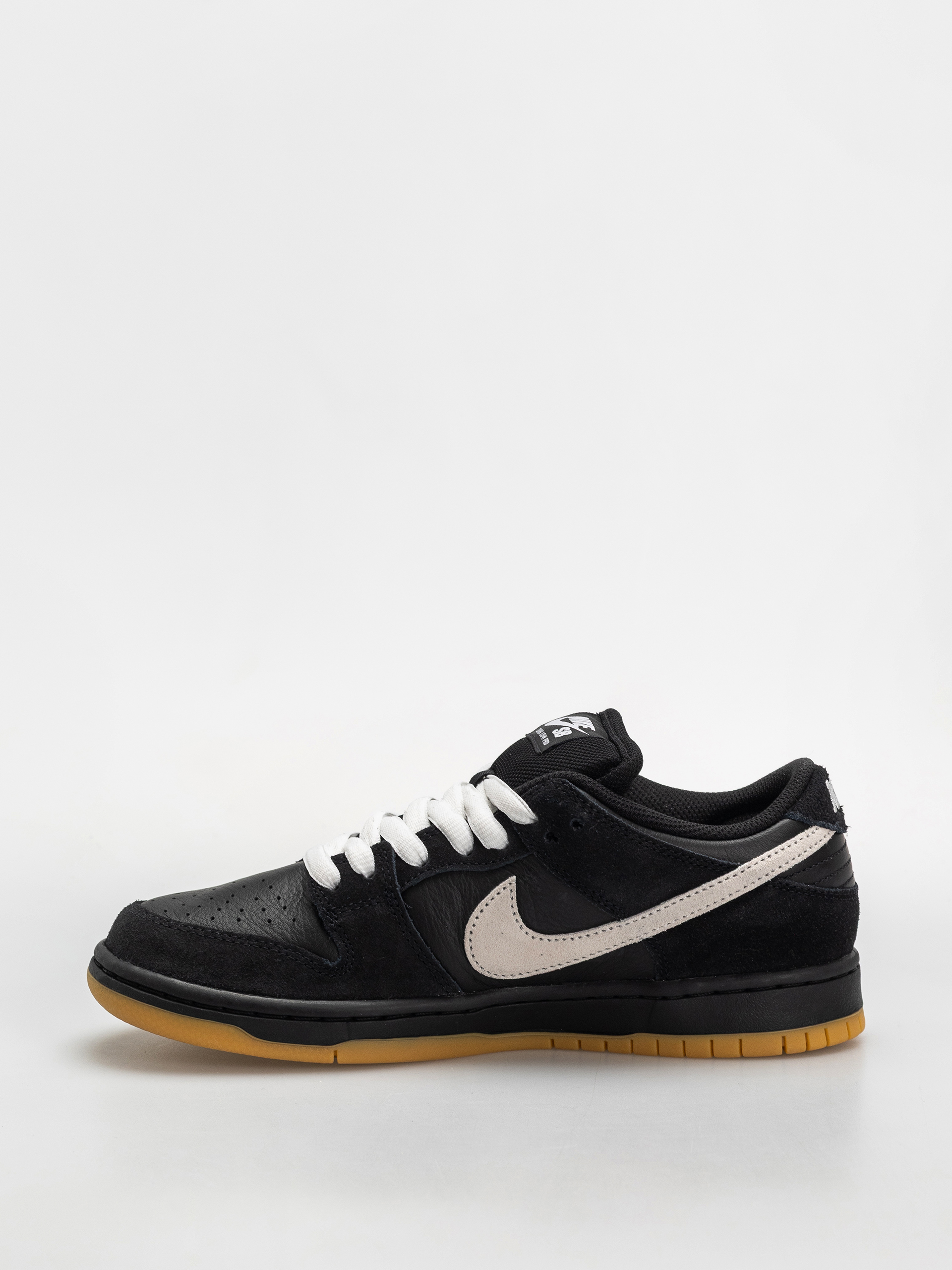 Обувки Nike SB Dunk Low Pro (black/white black gum light brown)