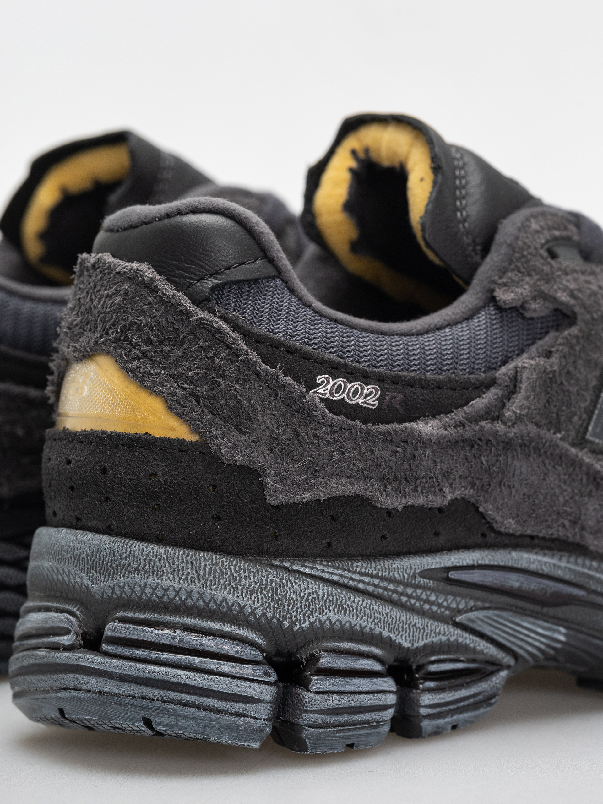 Обувки New Balance 2002 (black)