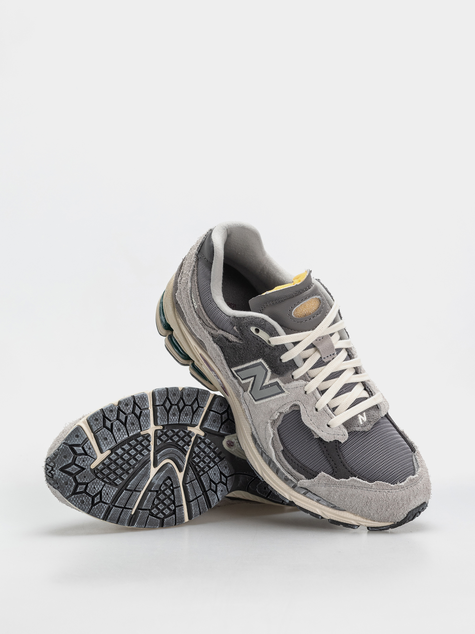 Обувки New Balance 2002 (grey)