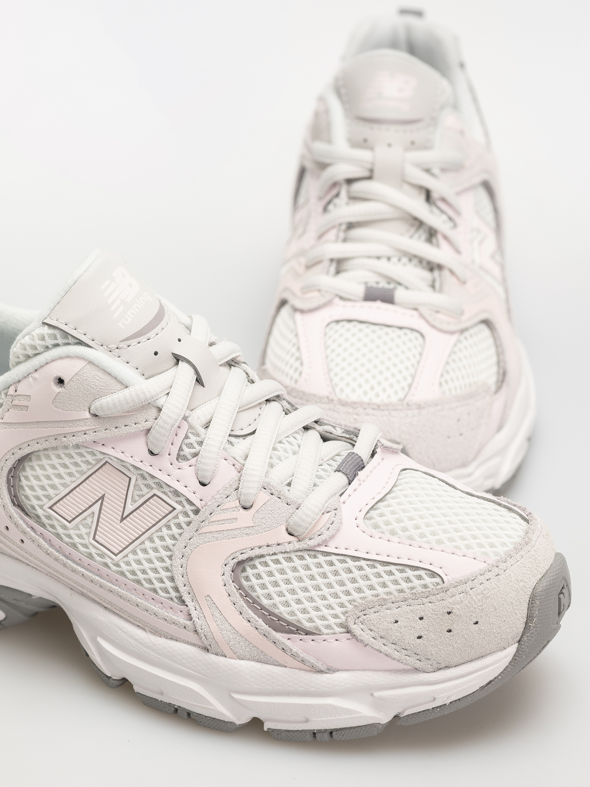 Обувки New Balance 530 JR (grey matter/pink salt)