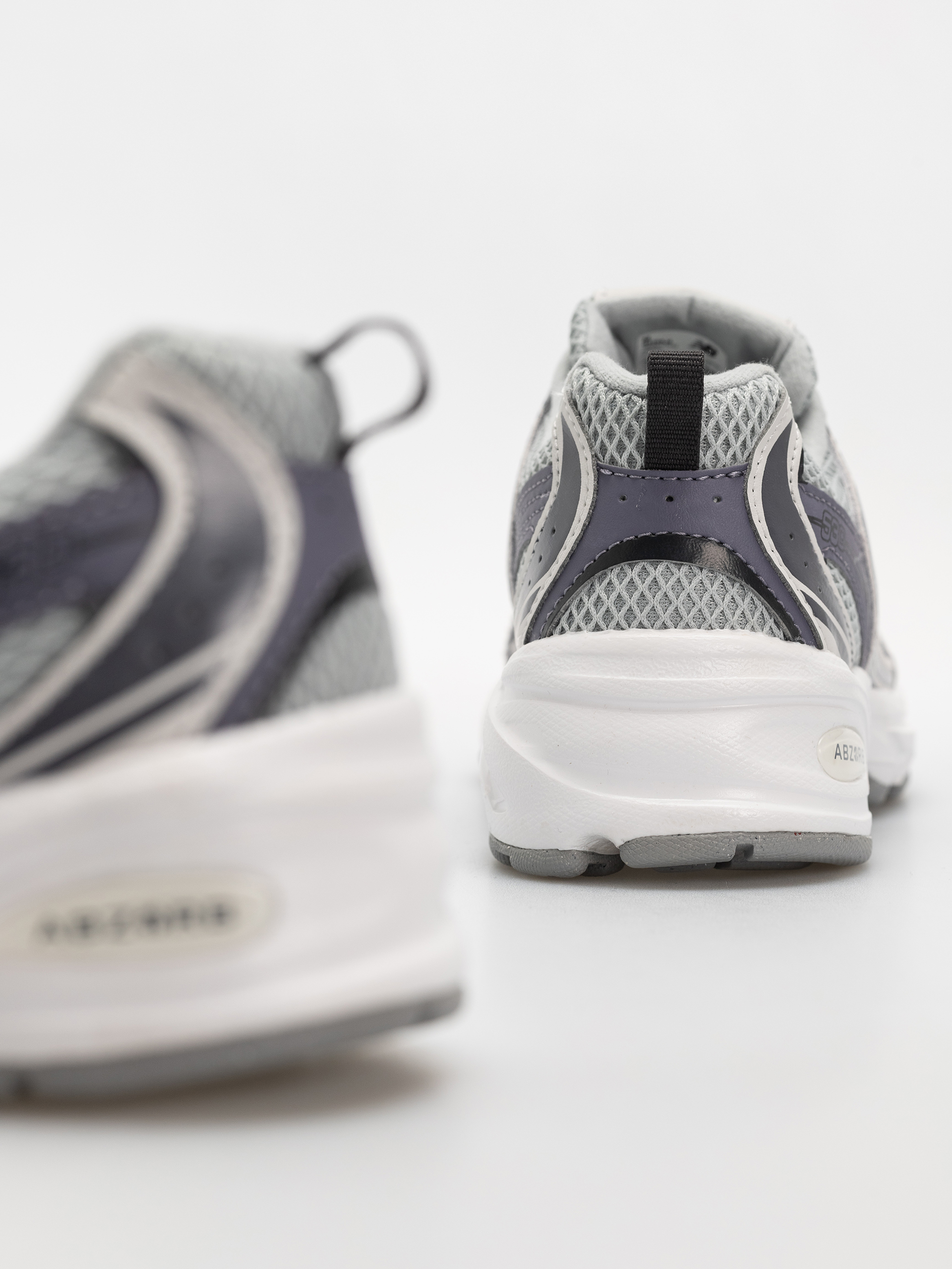 Обувки New Balance 530 JR (neptune grey/lone star grey)