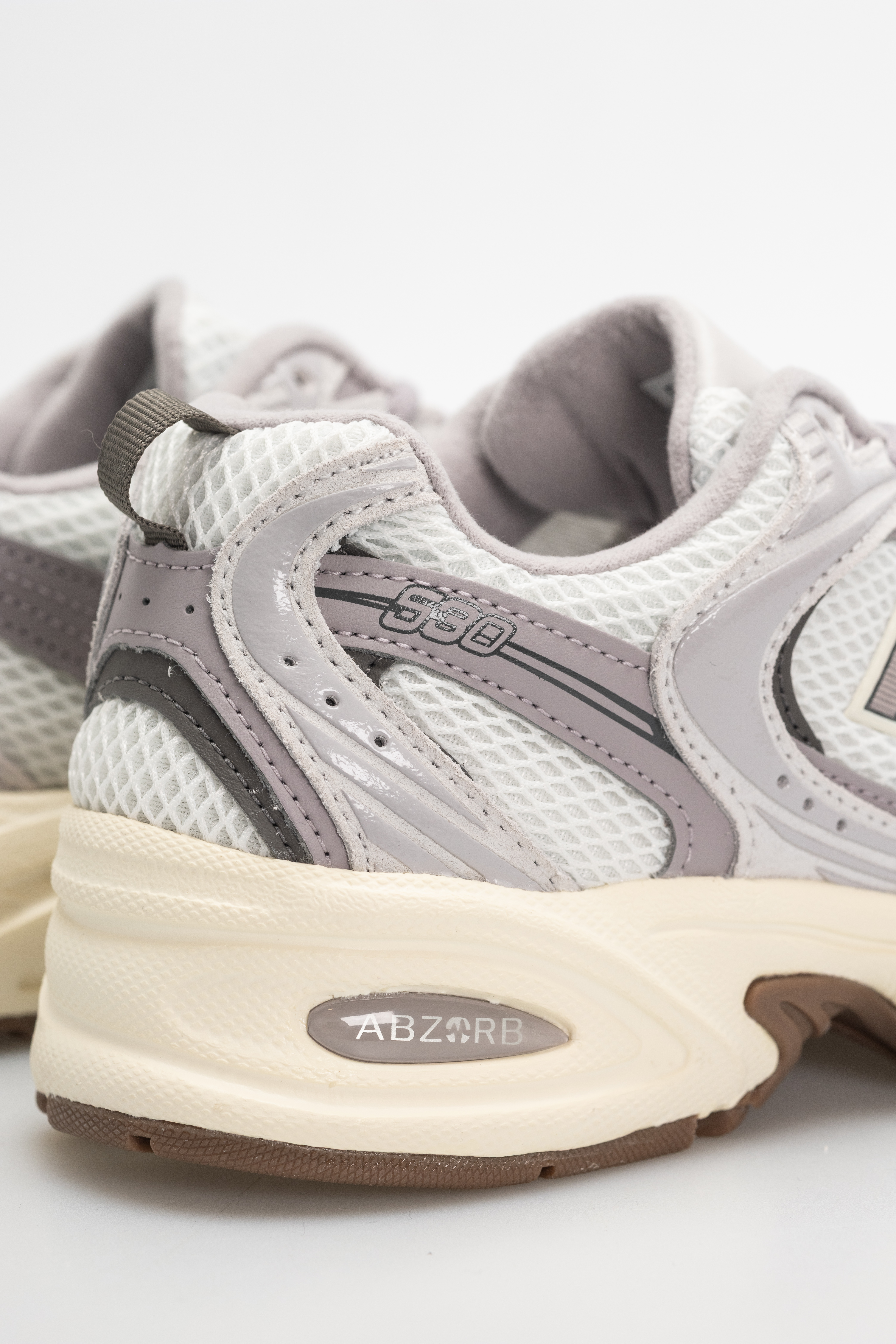 Обувки New Balance 530 (grey matter/truffle salt)