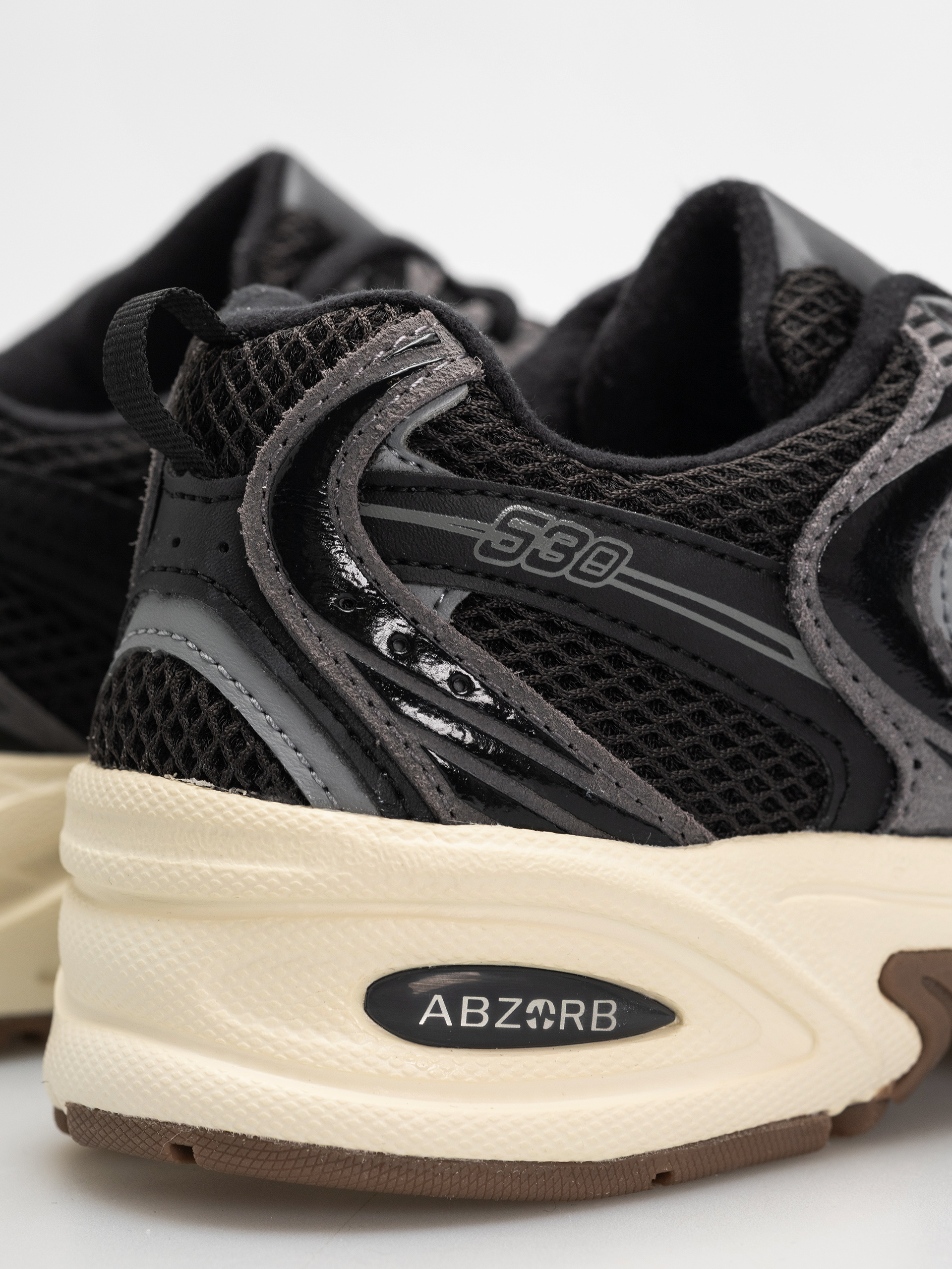 Обувки New Balance 530 (black/castlerock)