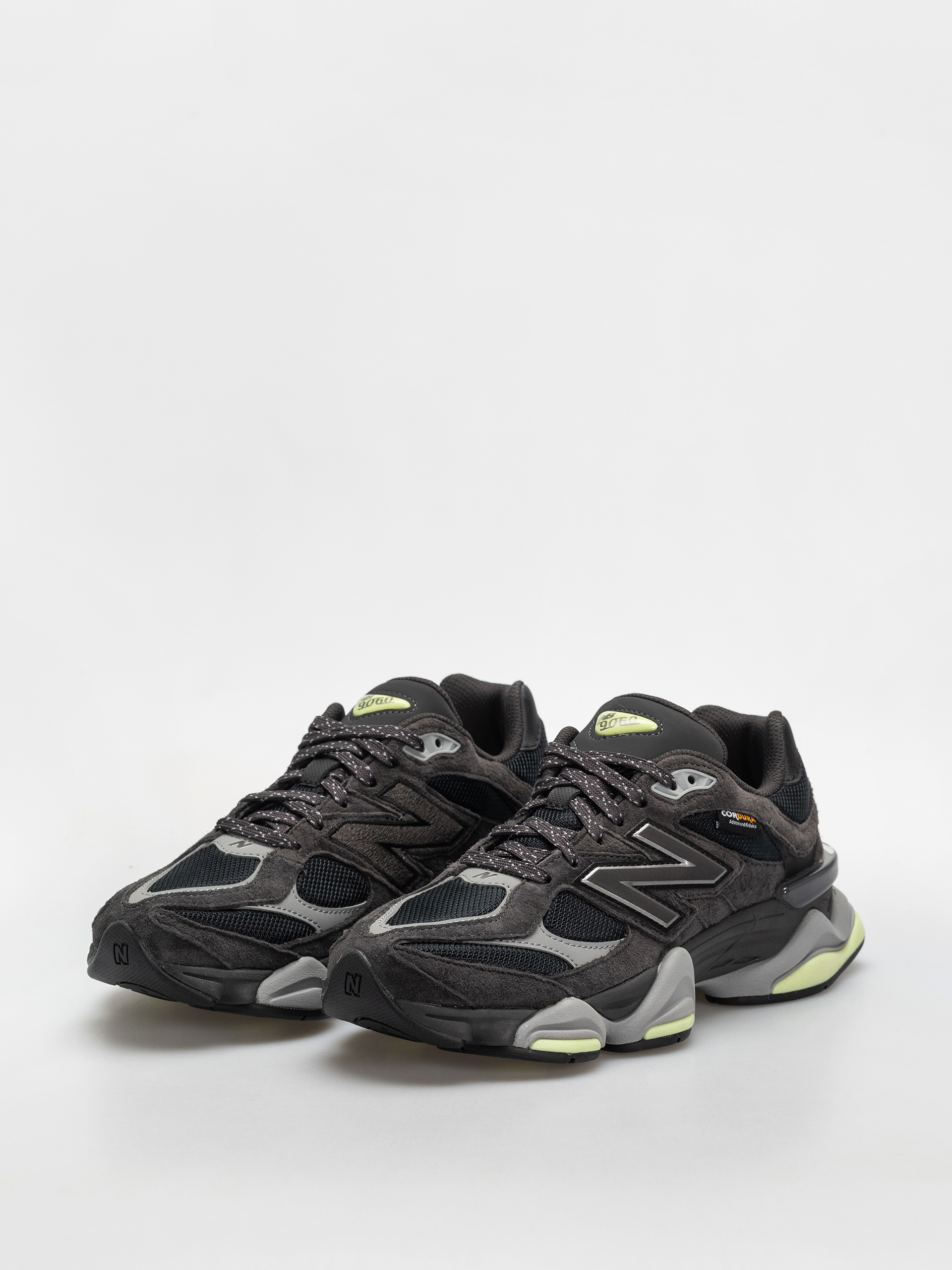 Обувки New Balance 9060 (black cement/dry lime)