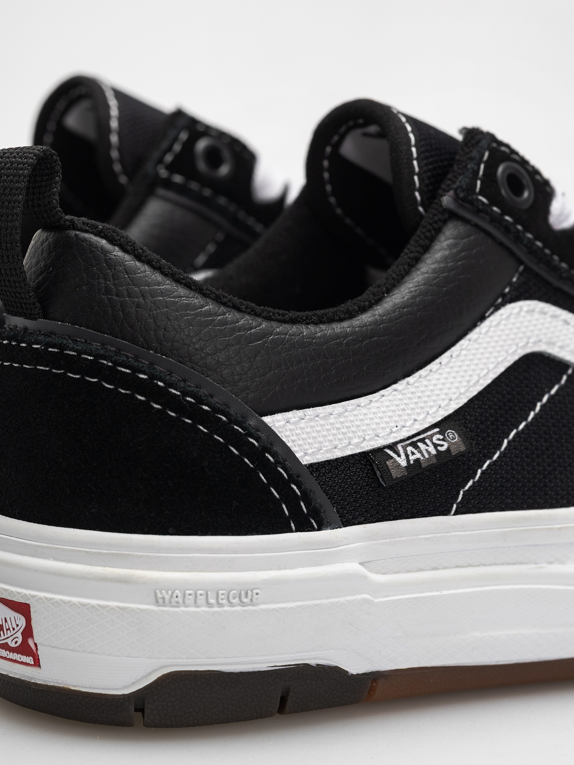 Обувки Vans Skate Old Skool Wafflecup (black/white)