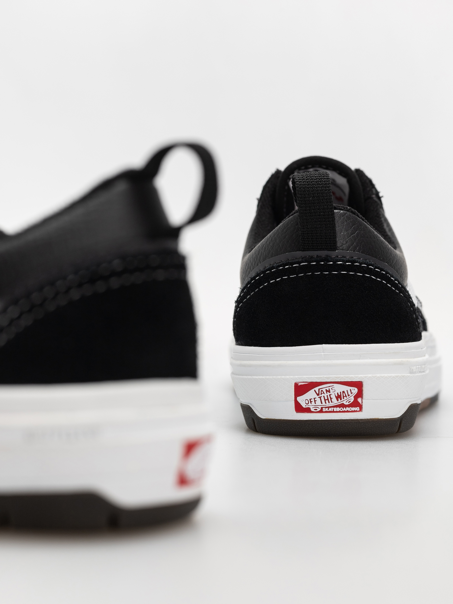 Обувки Vans Skate Old Skool Wafflecup (black/white)