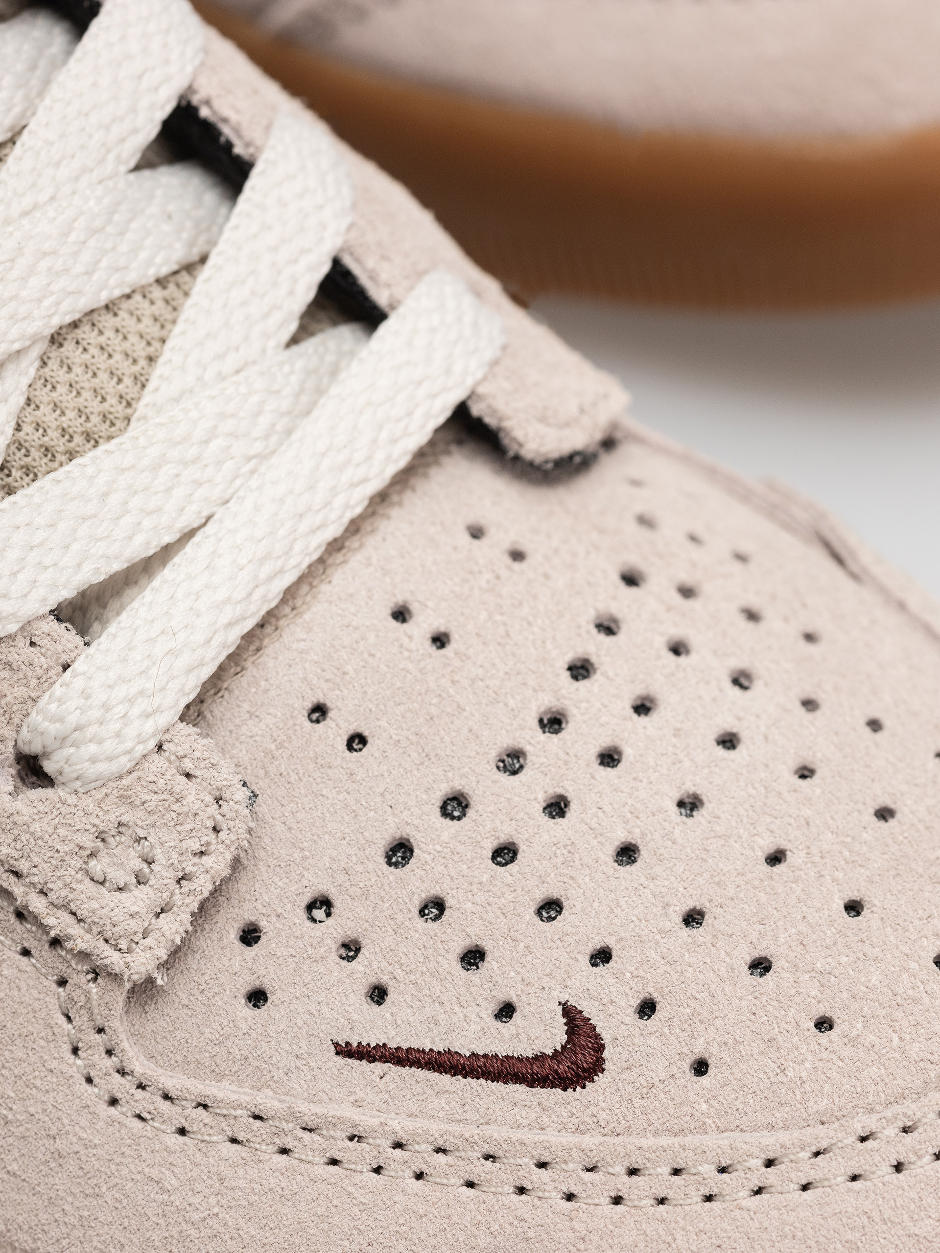 Обувки Nike SB Force 58 (cream ii/burgundy crush gum light brown)