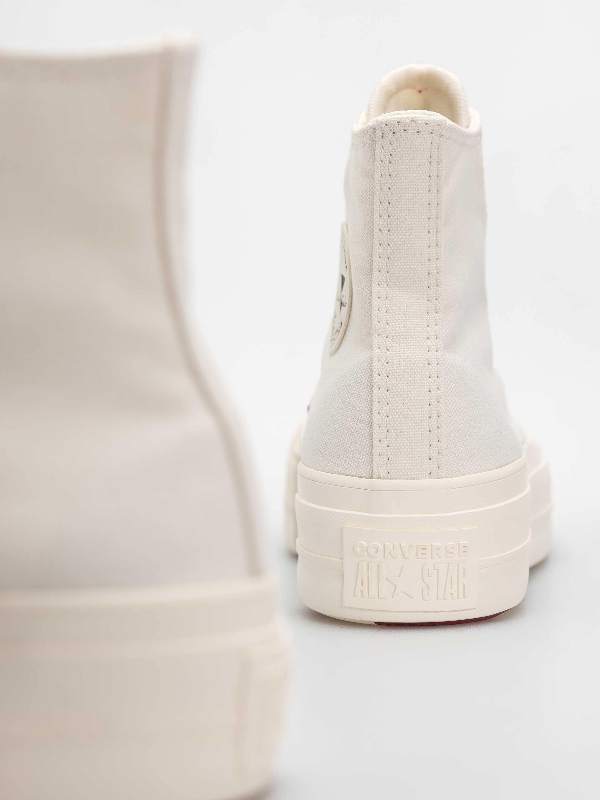 Кецове Converse Chuck Taylor All Star Lift Hi Wmn (vintage white/egret)