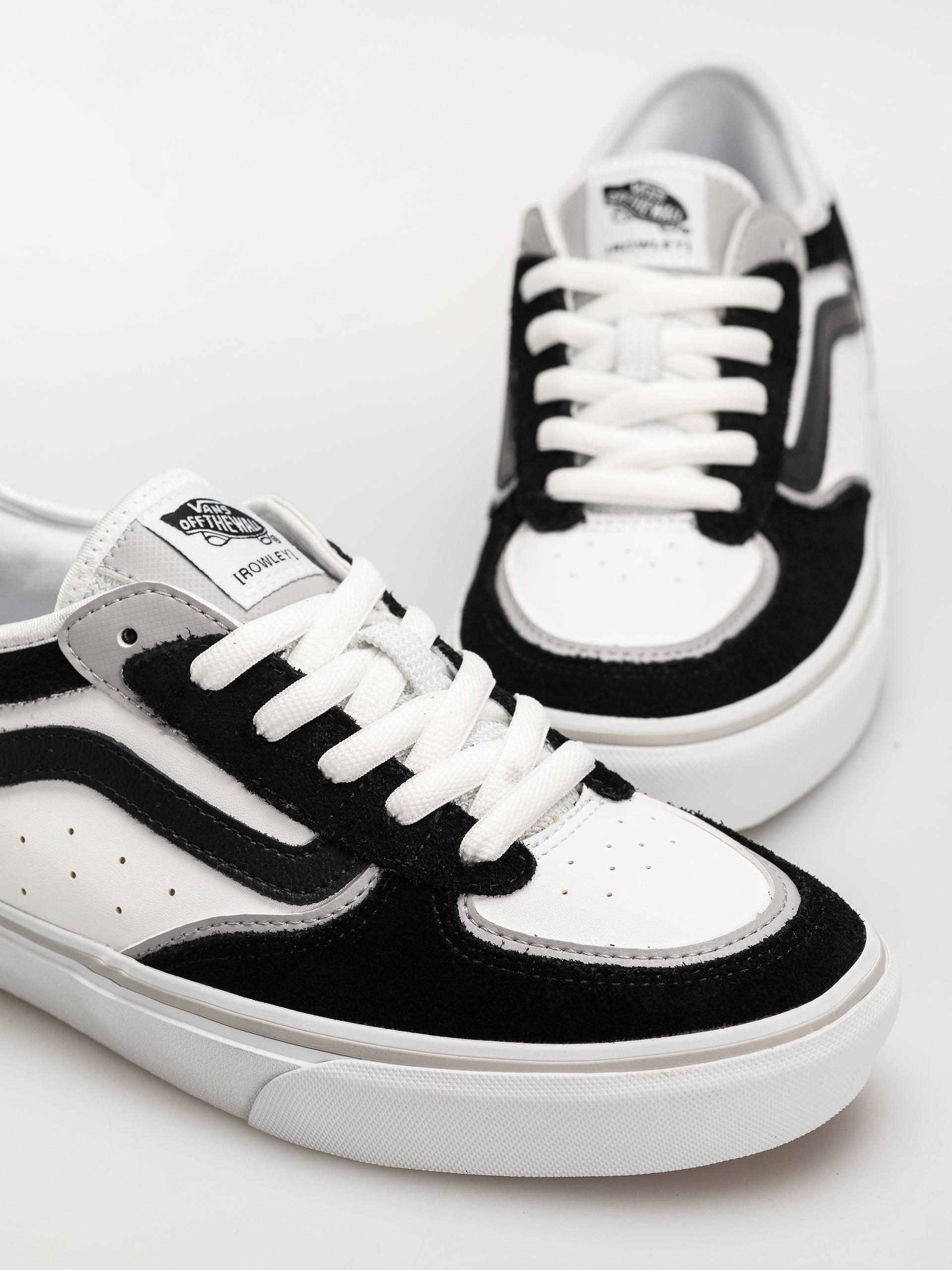 Обувки Vans Skate Rowley (black/white)
