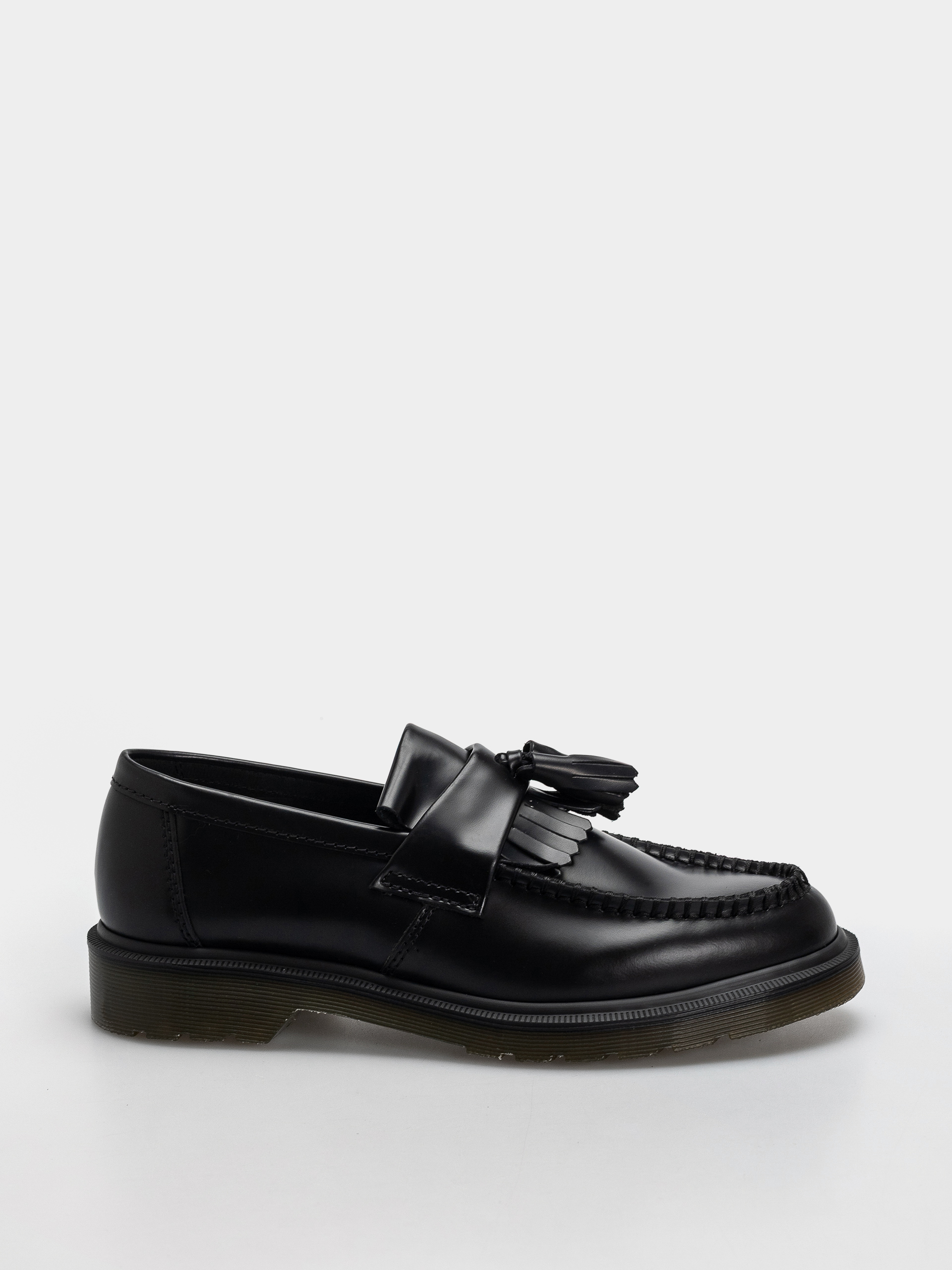 u041eu0431u0443u0432u043au0438 Dr. Martens Adrian Tassel Loafer (black smooth)