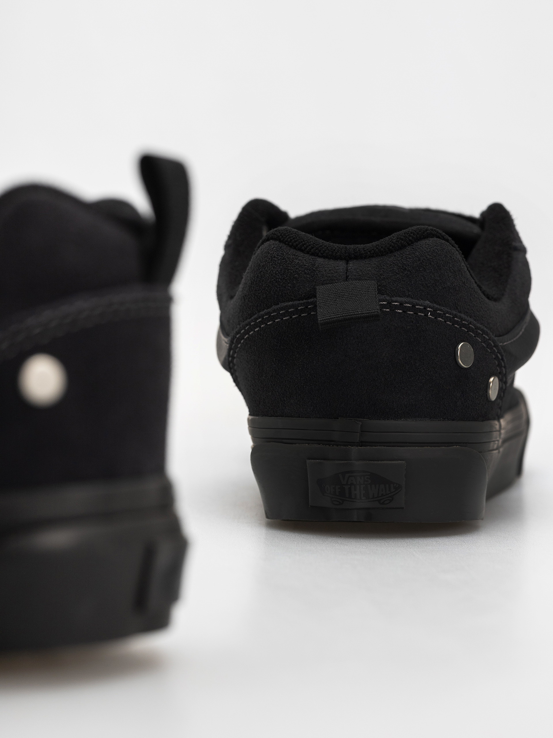 Обувки Vans Knu Skool (dark gray)