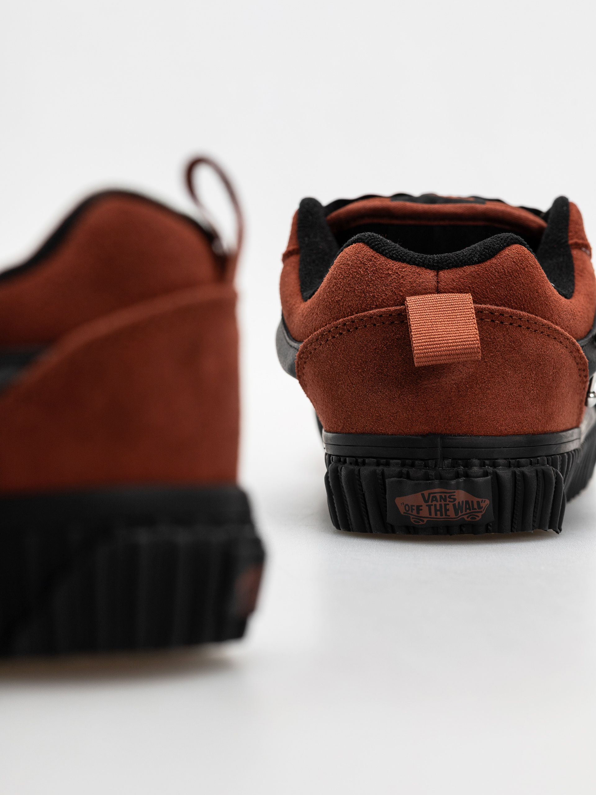 Обувки Vans Knu Skool (rust bronze)