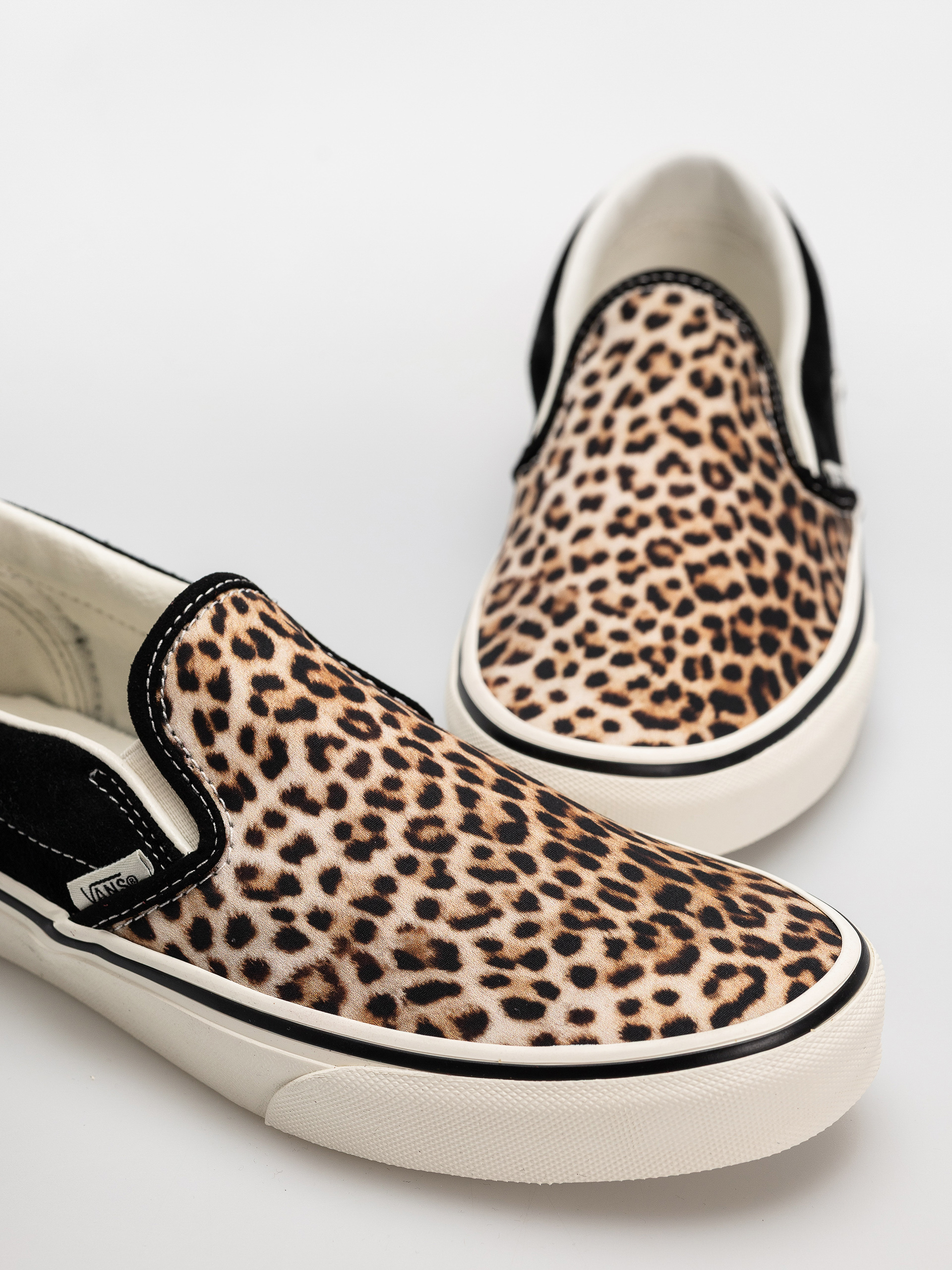 Обувки Vans Classic Slip On (black/leopard)