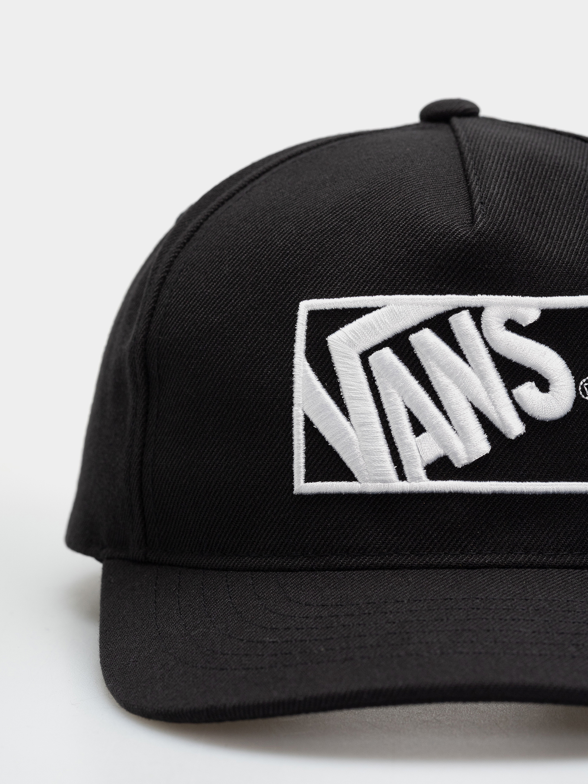 Шапка с козирка Vans Formula Snapback (black)