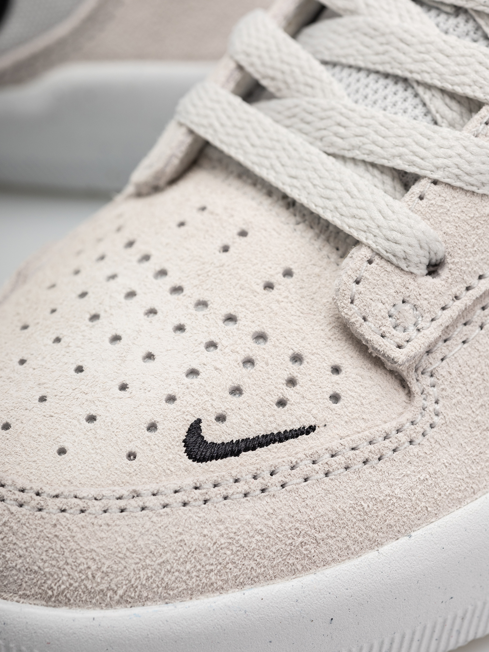 Обувки Nike SB Force 58 (photon dust/black photon dust white)