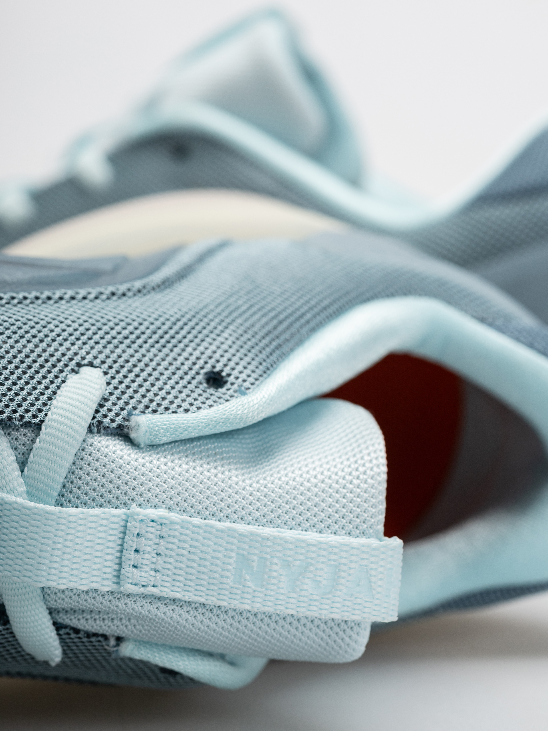 Обувки Nike SB Zoom Nyjah 4 (glacier blue/black smokey blue sail)