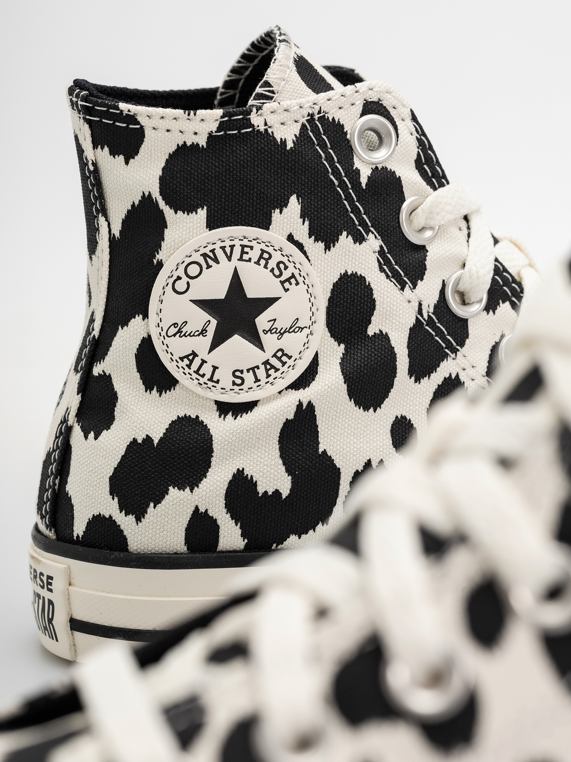 Кецове Converse Chuck Taylor All Star Hi (black/egret/black)
