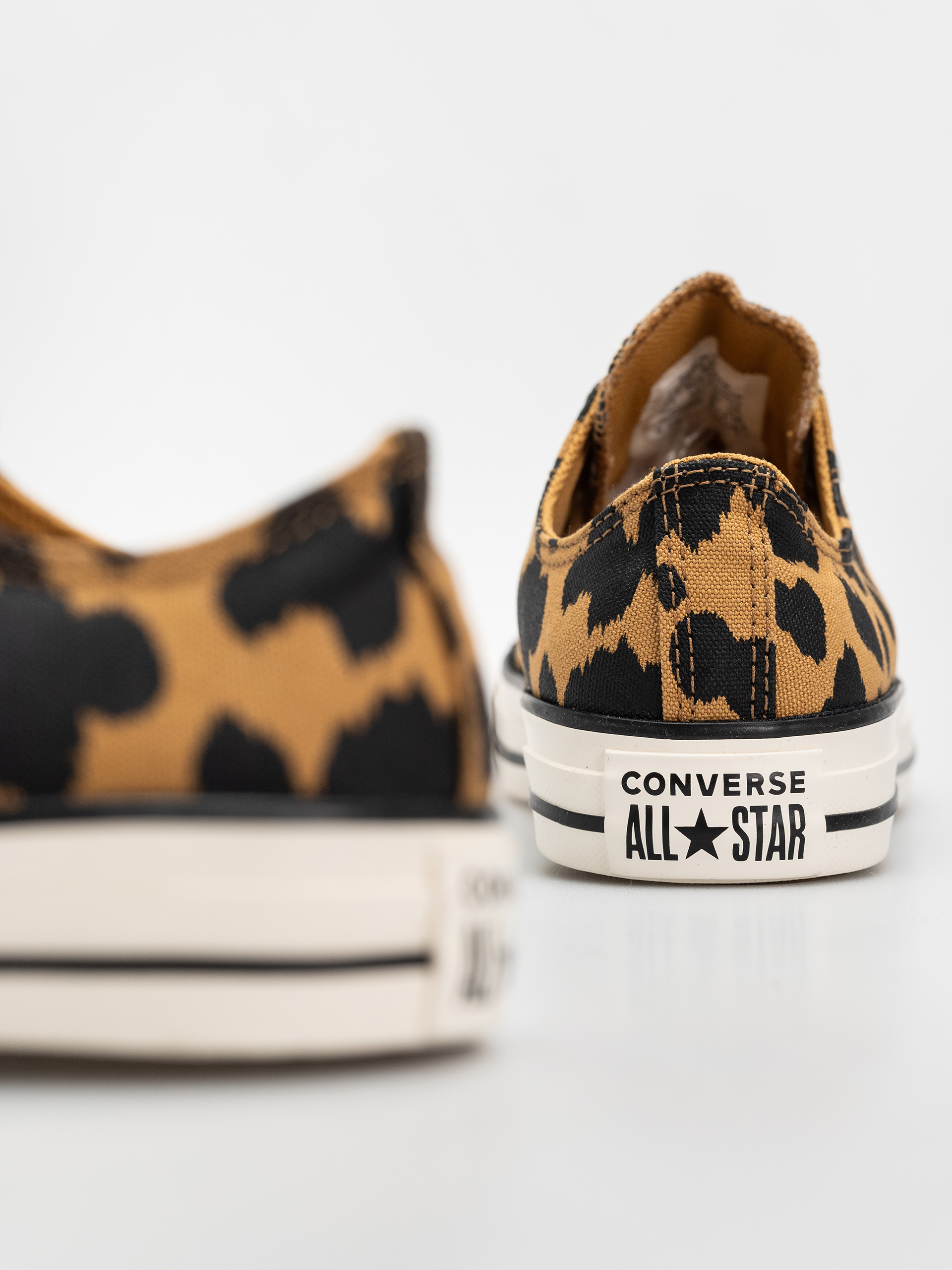 Кецове Converse Chuck Taylor All Star Ox (honey stick/black/egret)