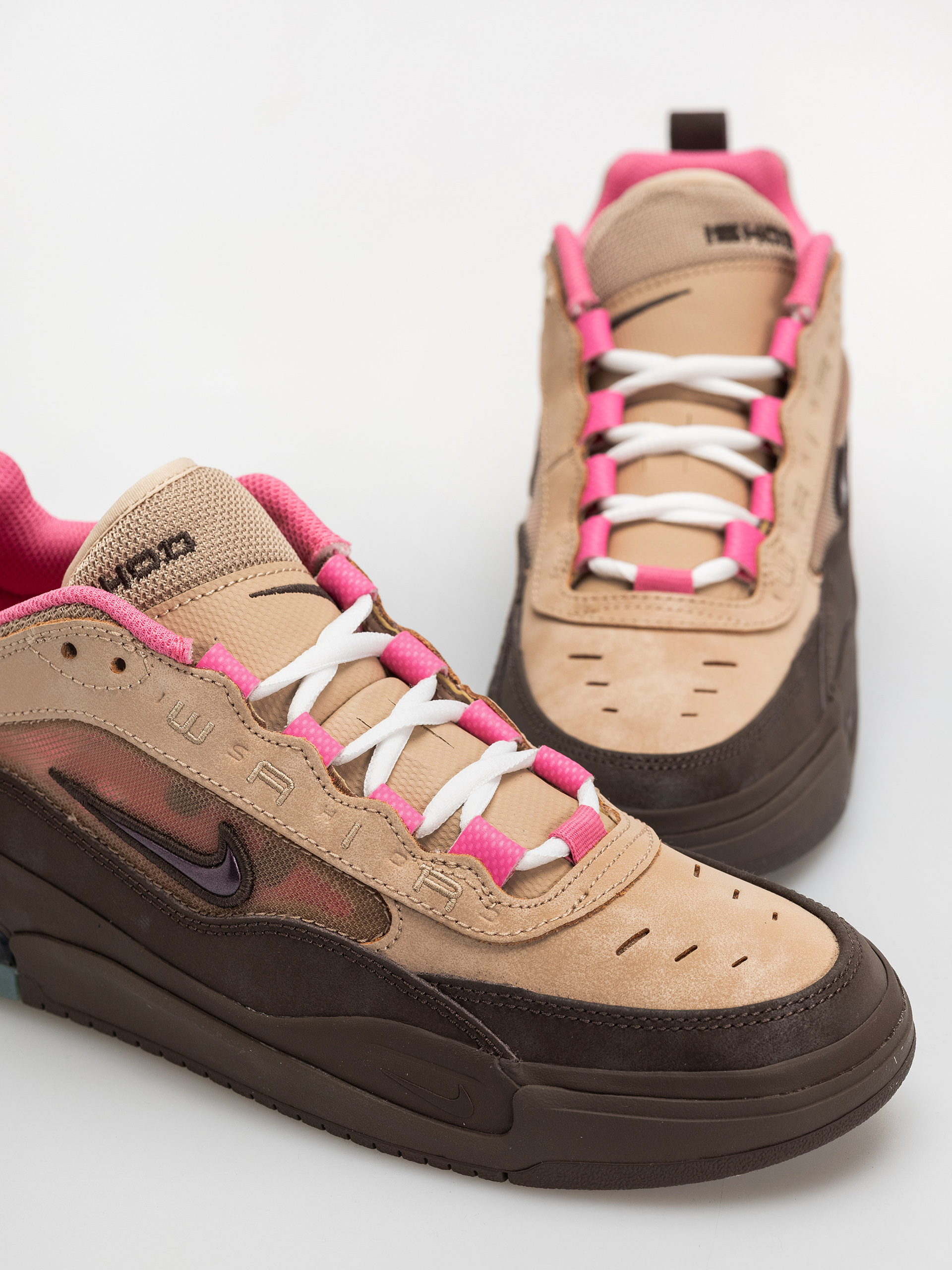 Обувки Nike SB Air Max Ishod (hemp/baroque brown pinksicle)