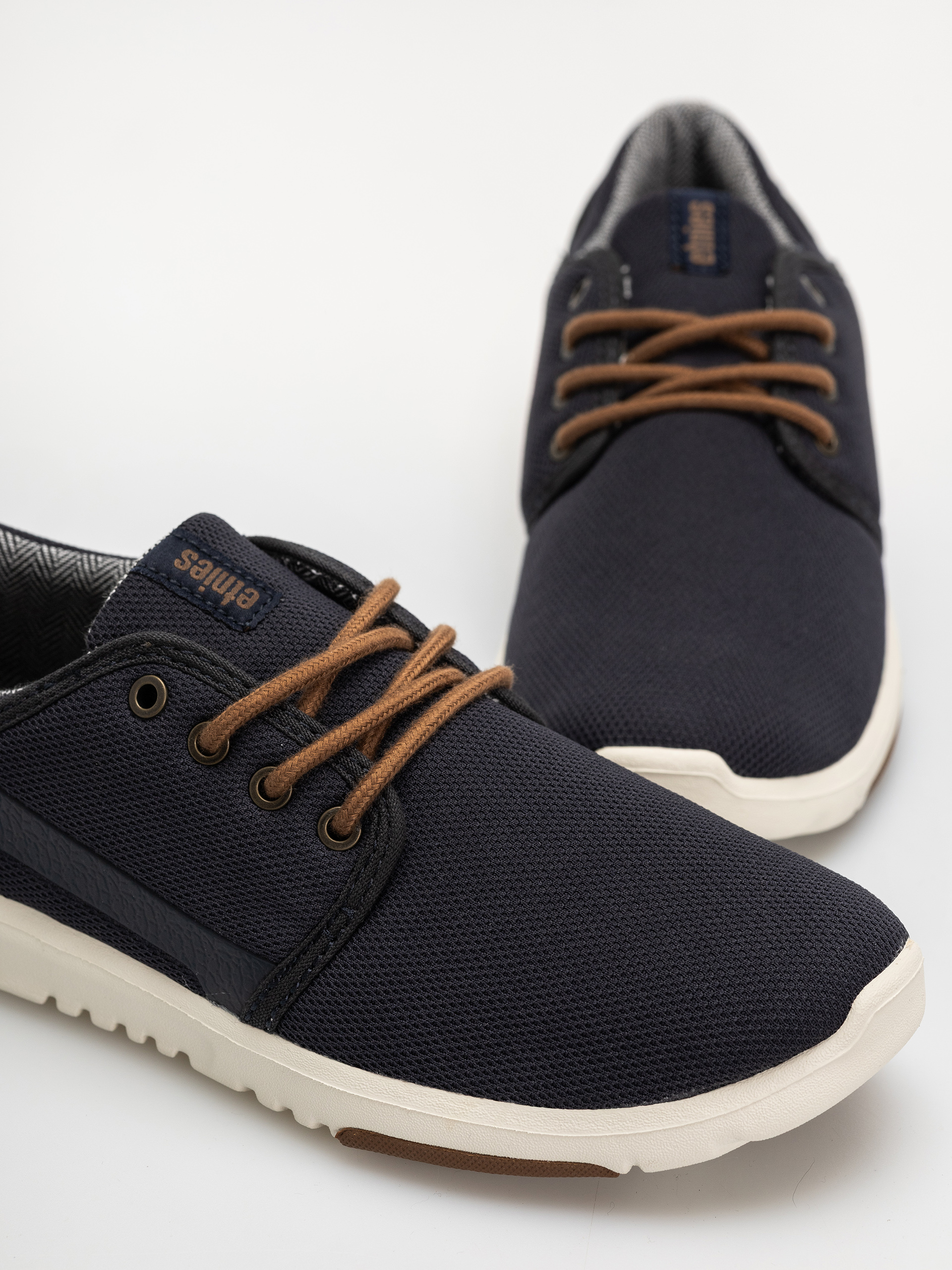 Обувки Etnies Scout (navy/gold/white)