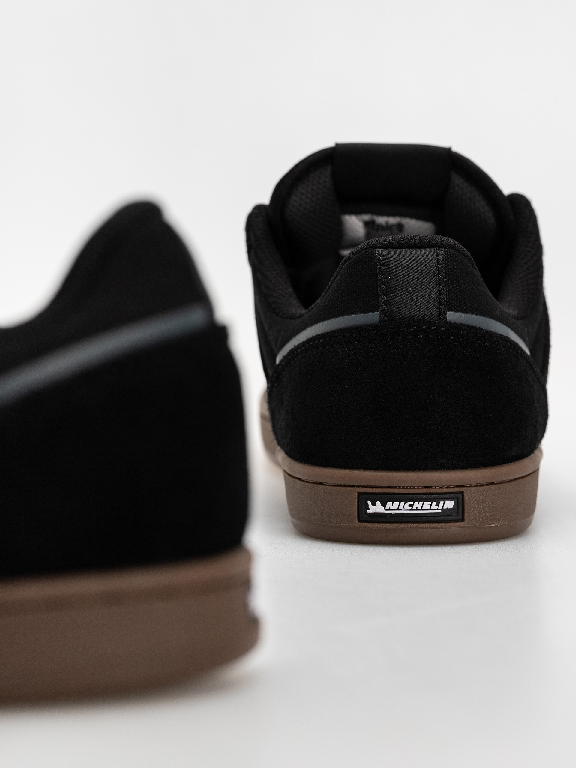 Обувки Etnies Marana (black/charcoal/gum)