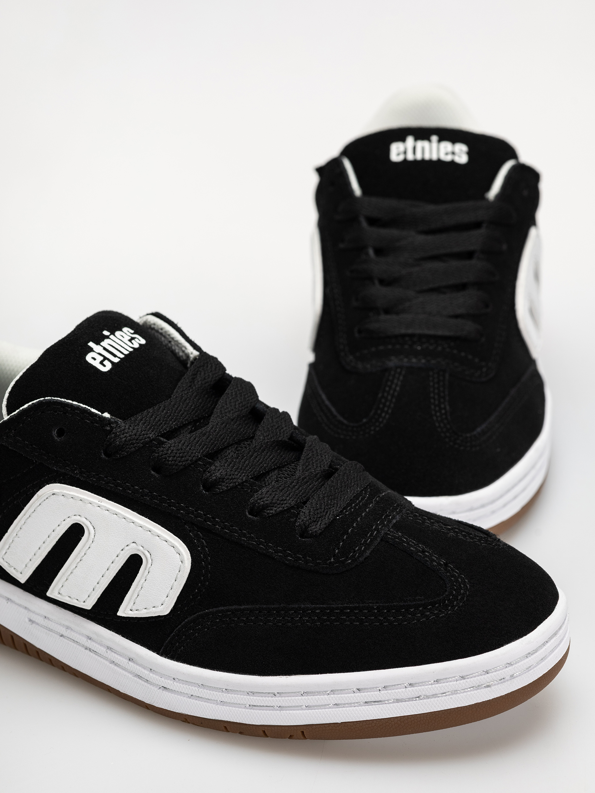 Обувки Etnies Locut (black)