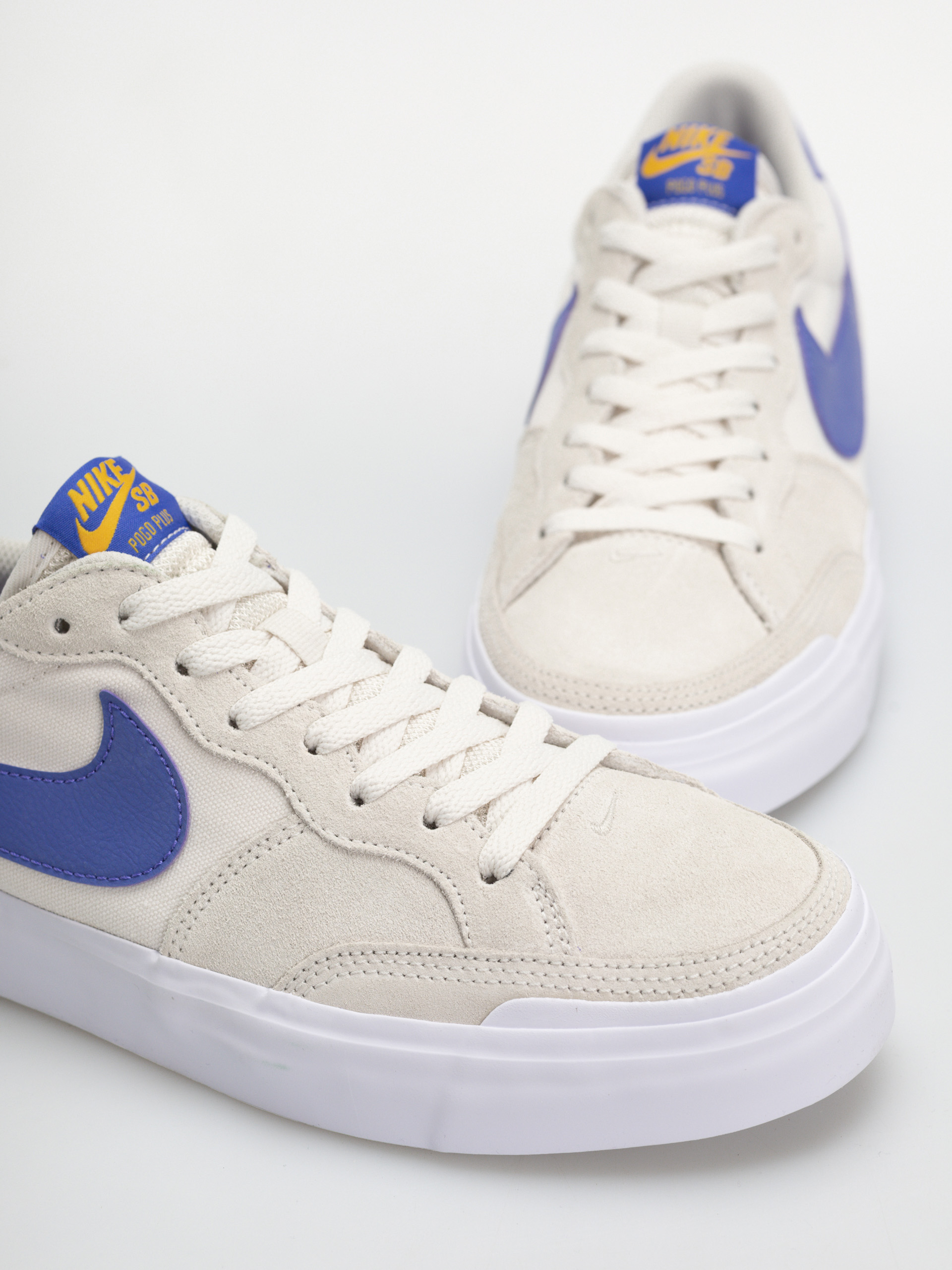 Обувки Nike SB Zoom Pogo Plus (phantom/persian violet light bone)