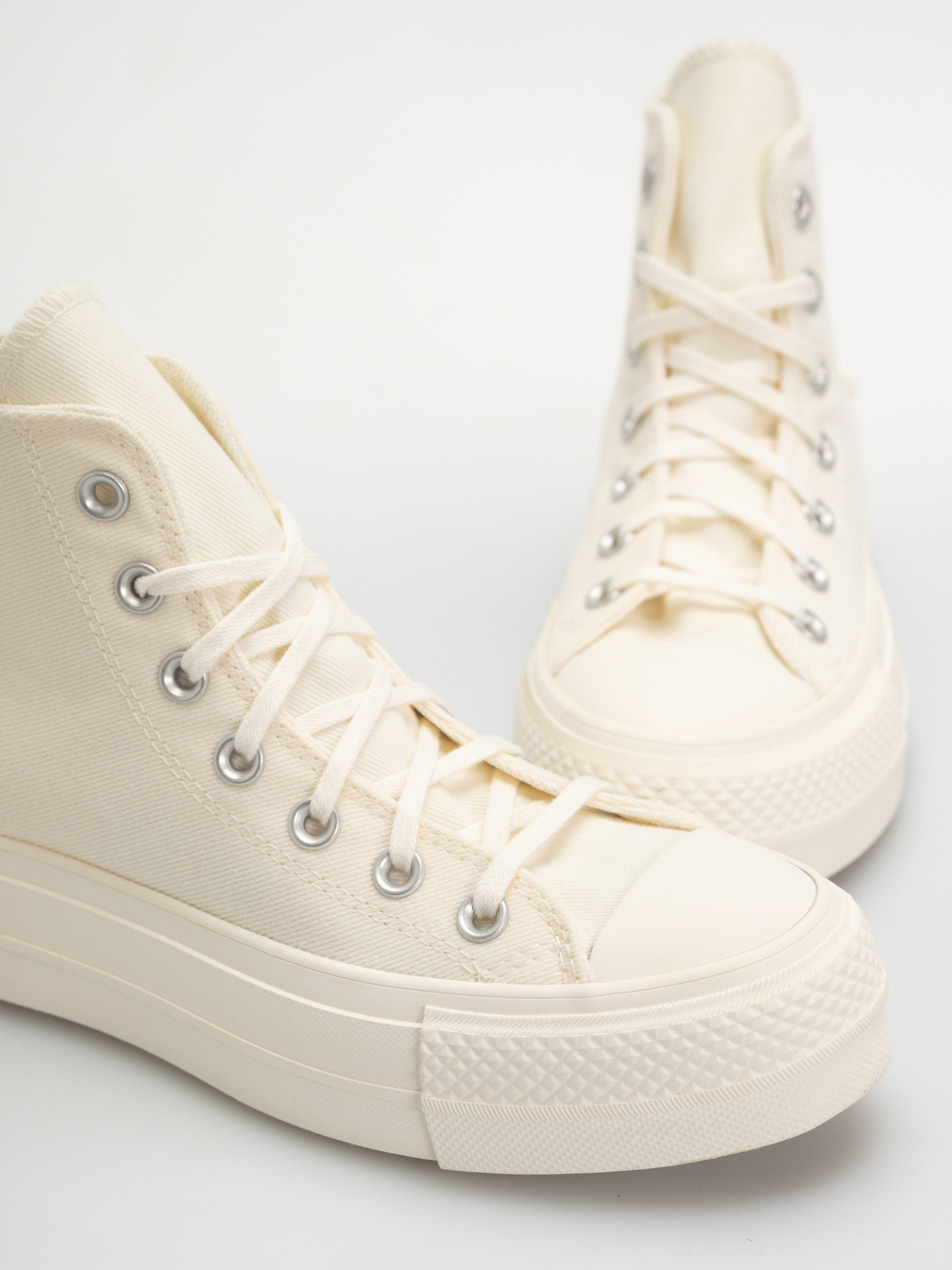 Кецове Converse Chuck Taylor All Star Lift Hi Wmn (egret/egret/black)