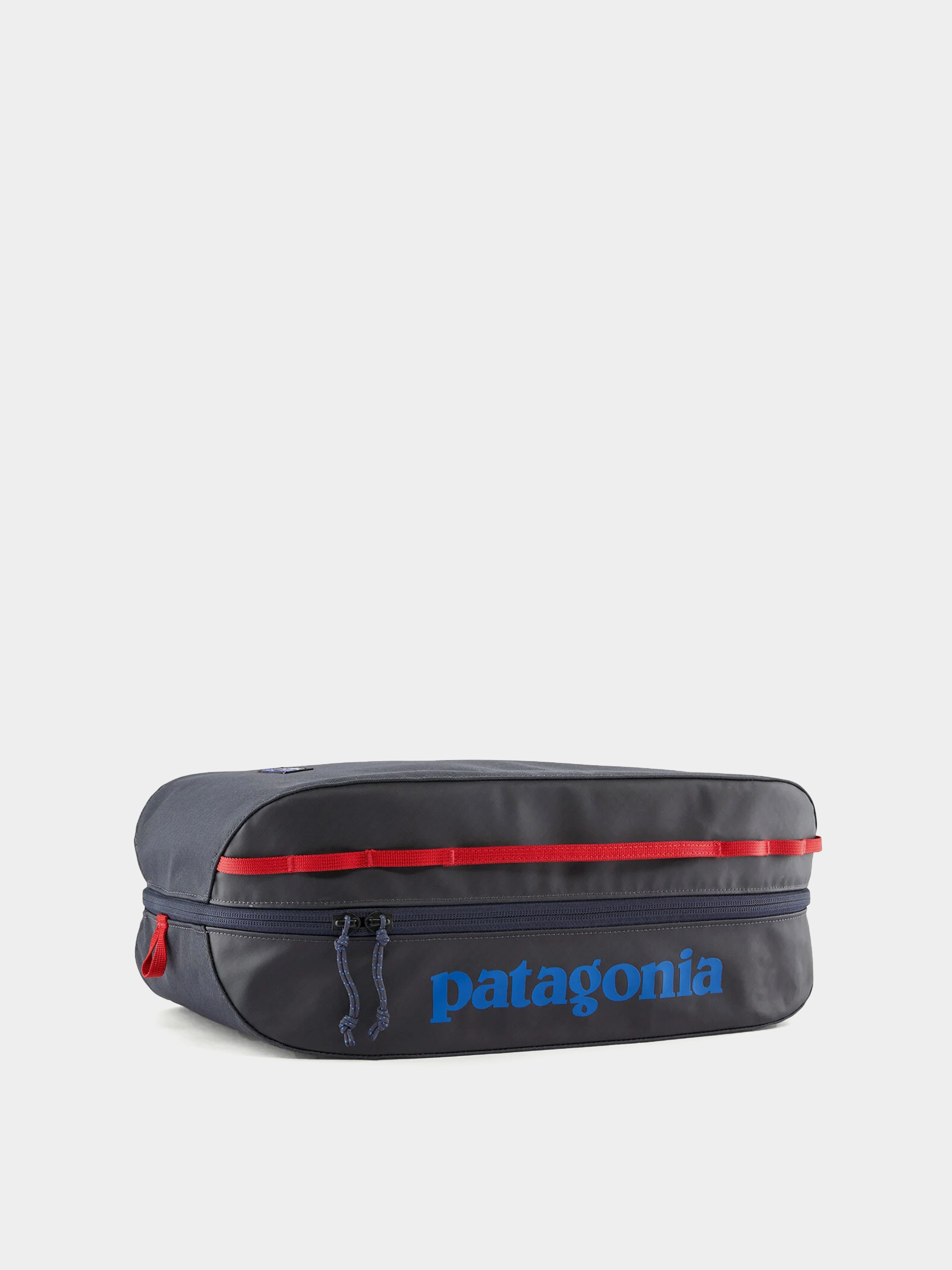 Козметична чантичка Patagonia Black Hole Cube 14L (smolder blue w/amanita red)