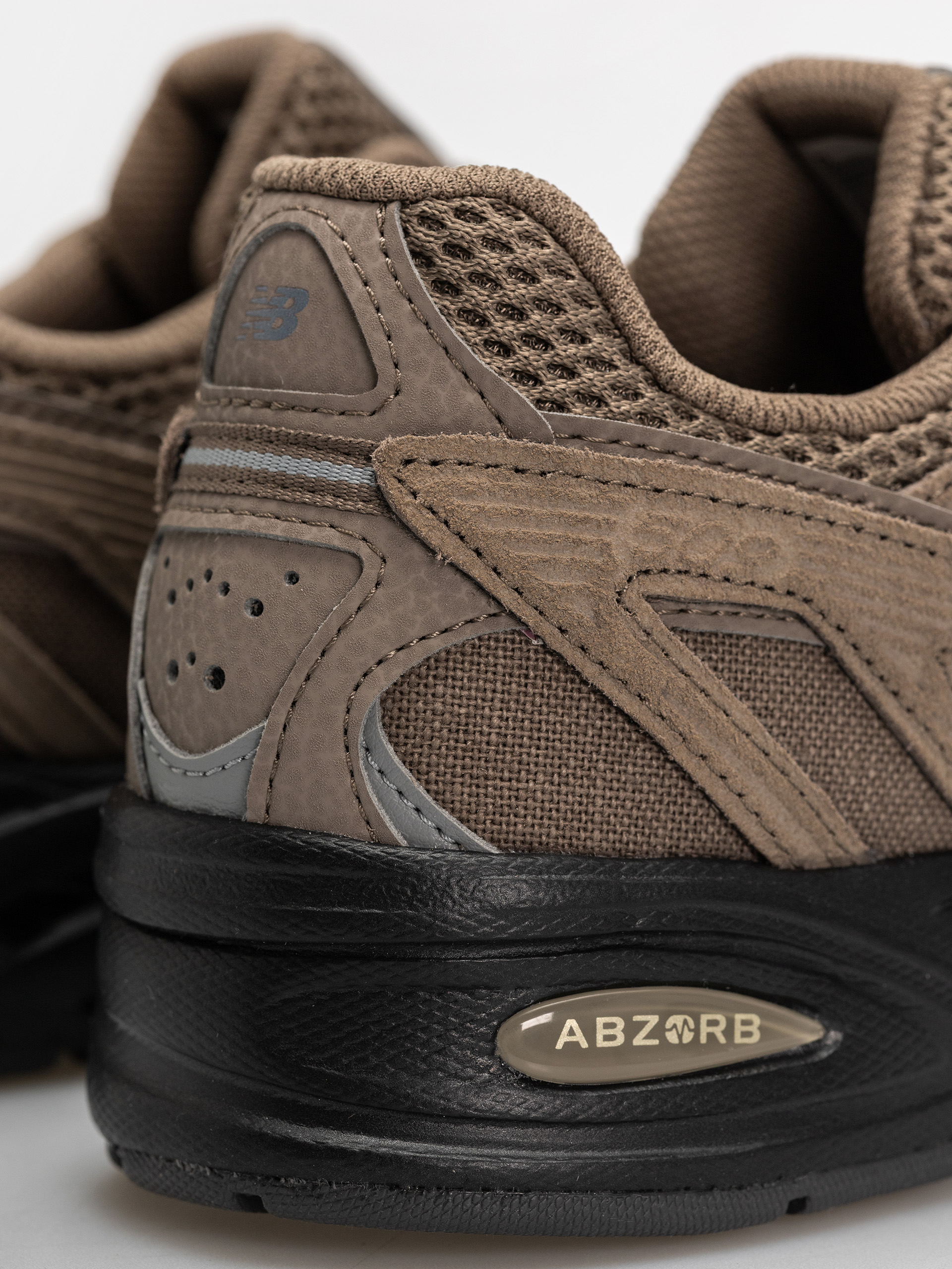 Обувки New Balance 509 (thunder brown/black)