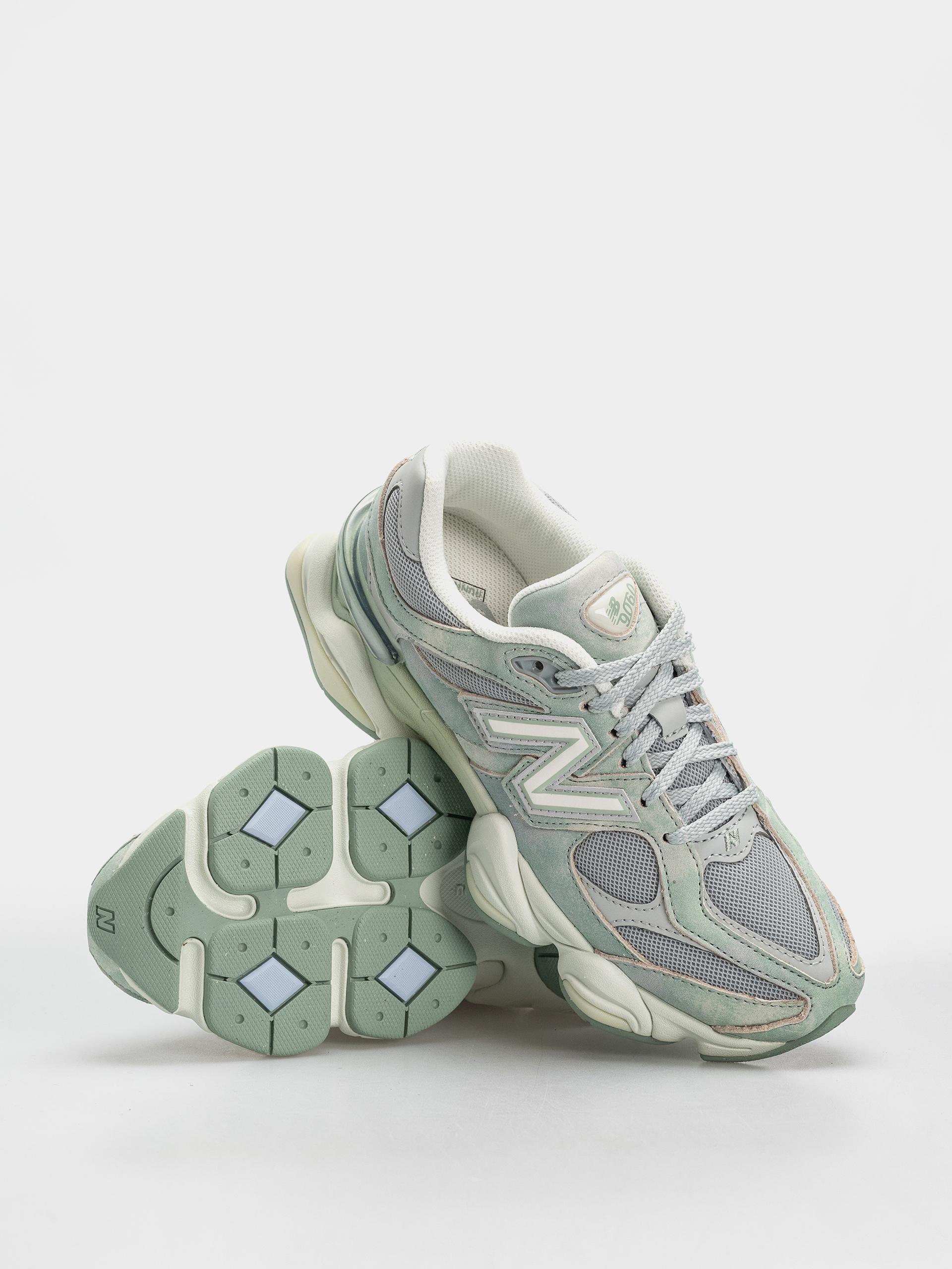 Обувки New Balance 9060 (mosaic green/sea salt)