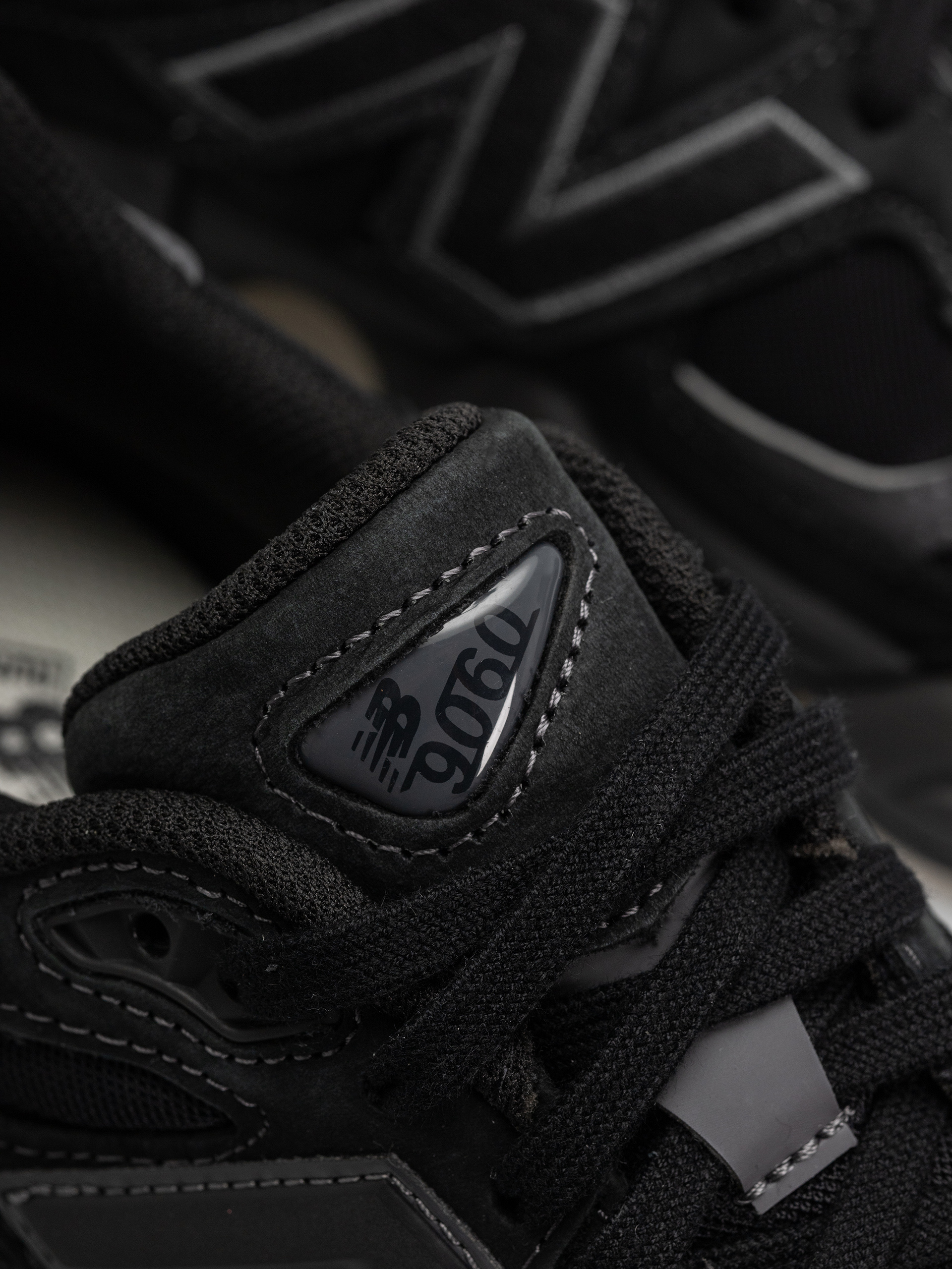 Обувки New Balance 9060 (black/castlerock)