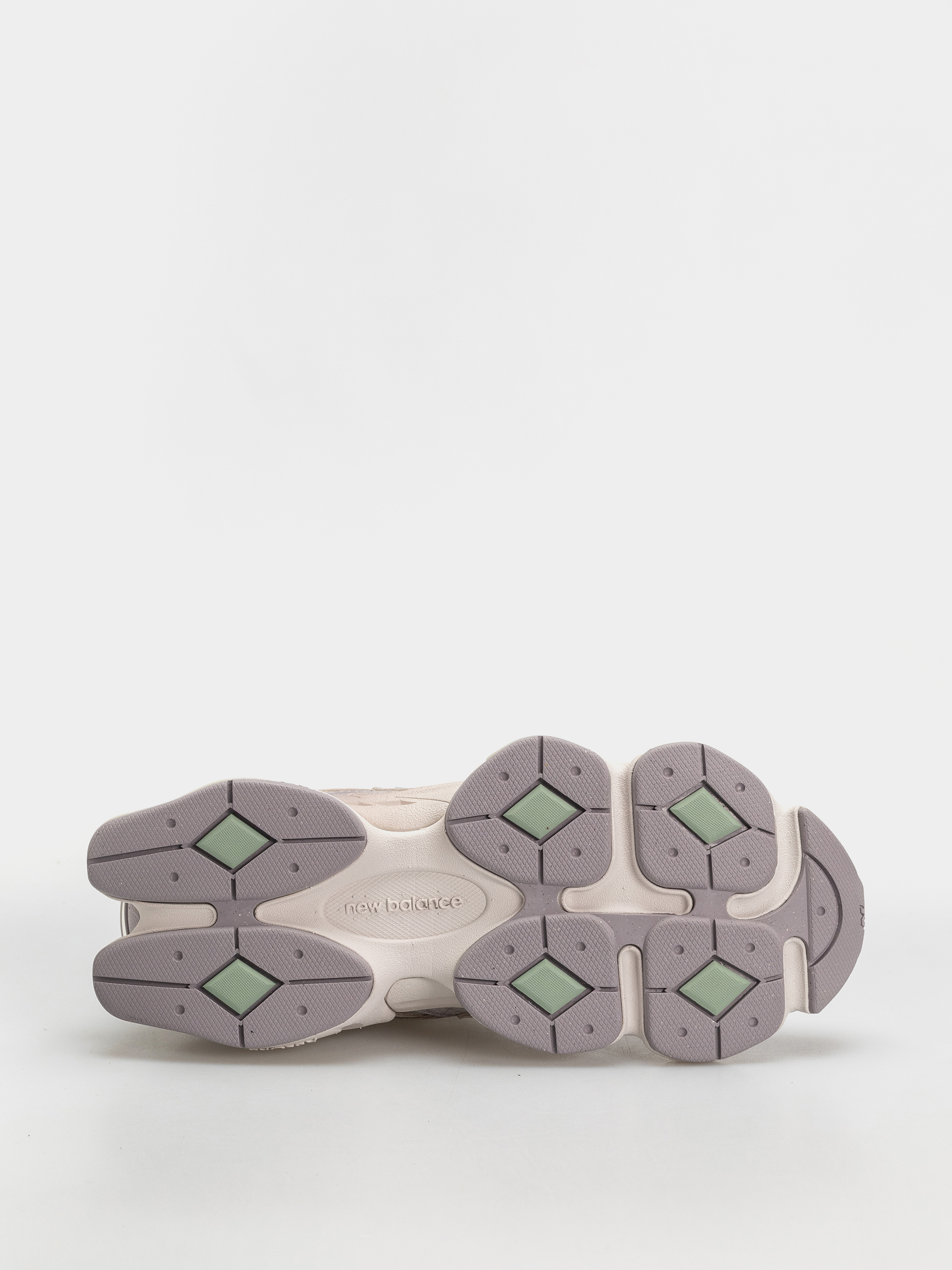 Обувки New Balance 9060 (truffle salt/sea salt)